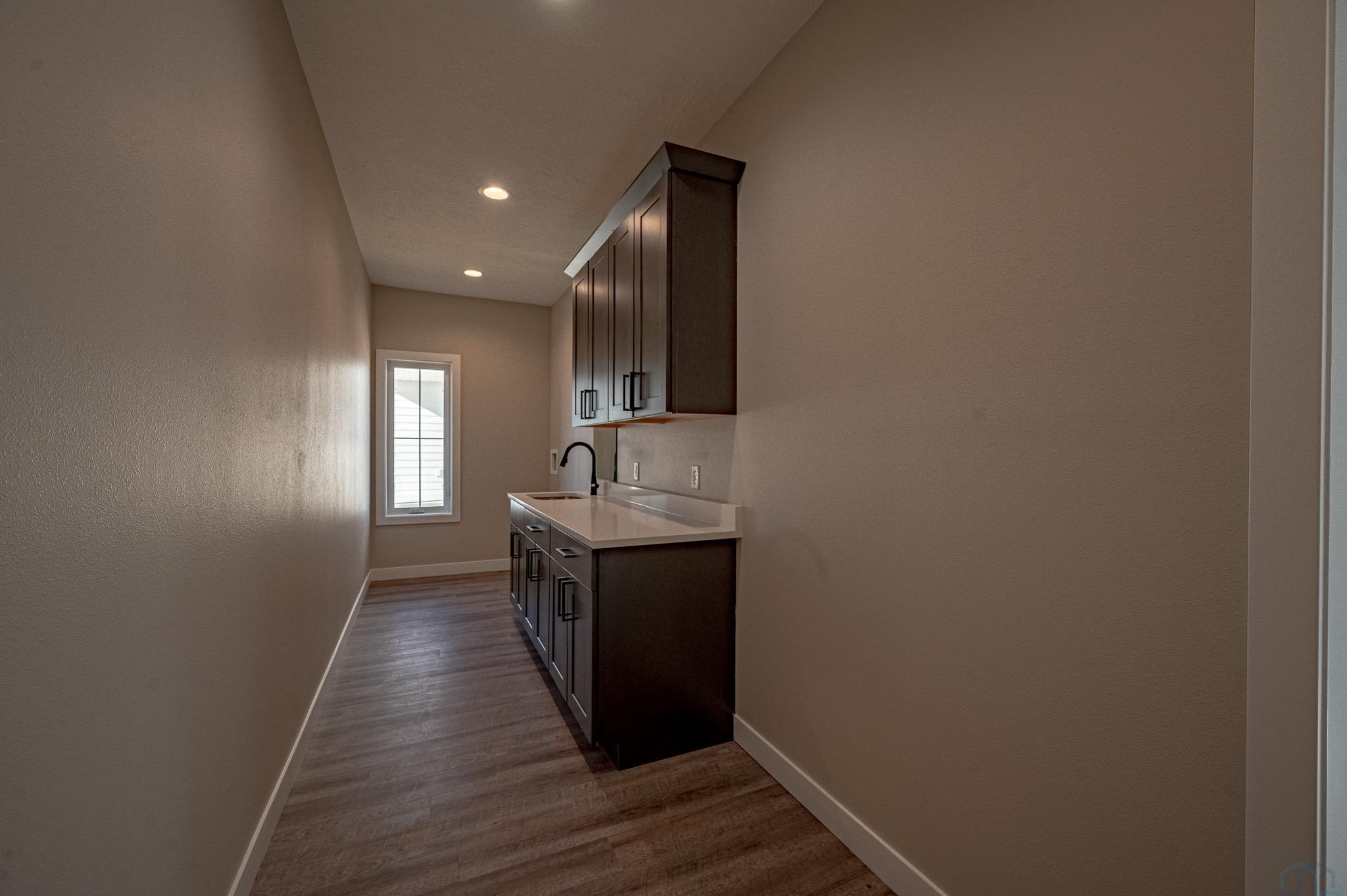 3344 Willow Gardens
