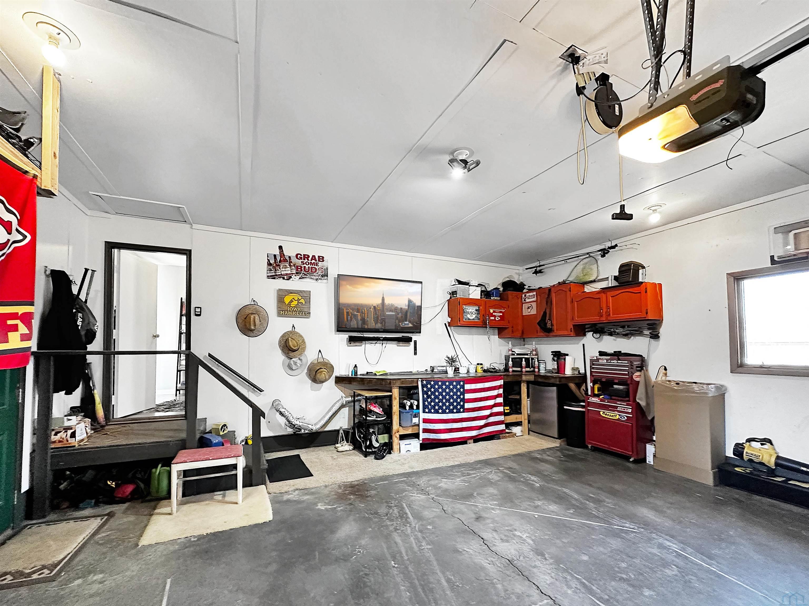 513 Apollo Rd