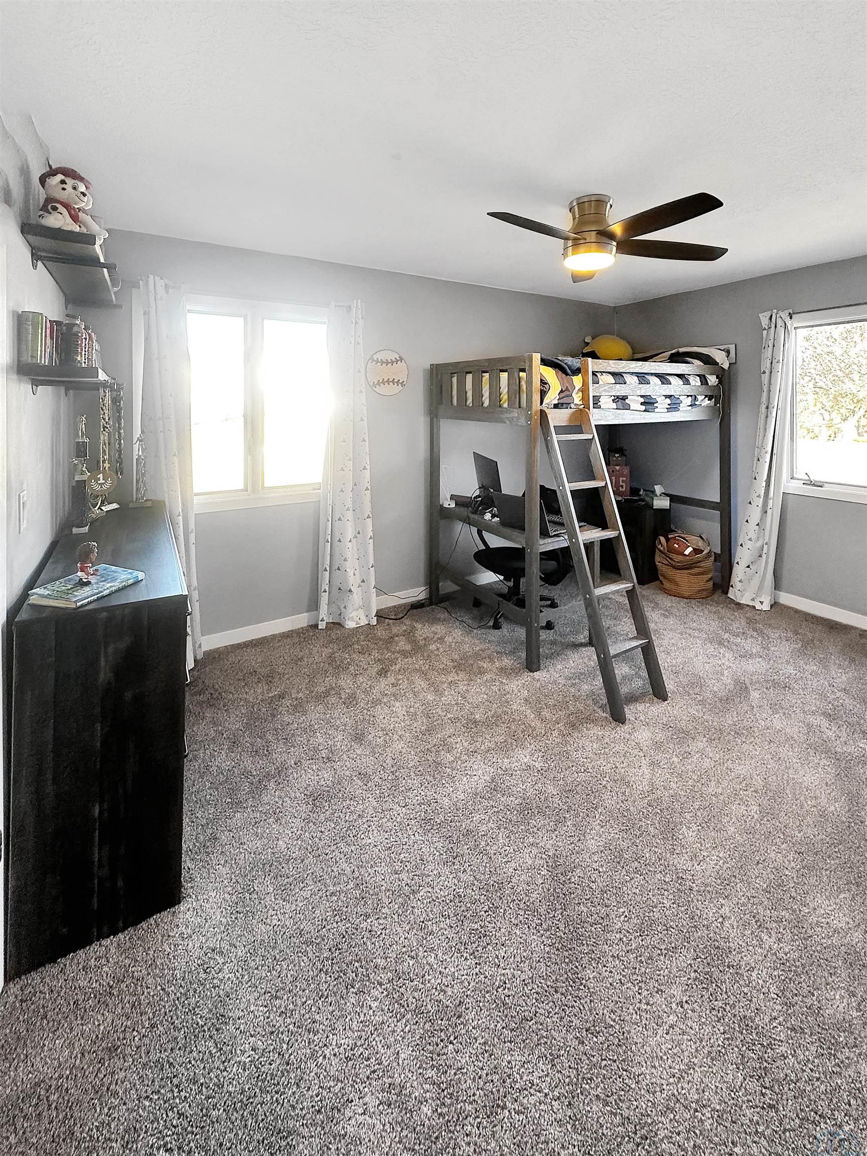 513 Apollo Rd