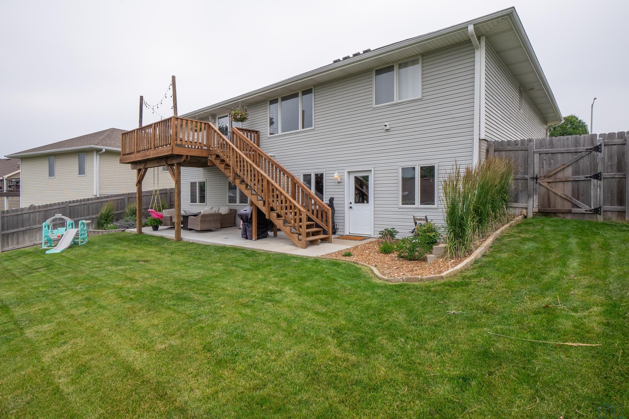 616 BRENTWOOD ST