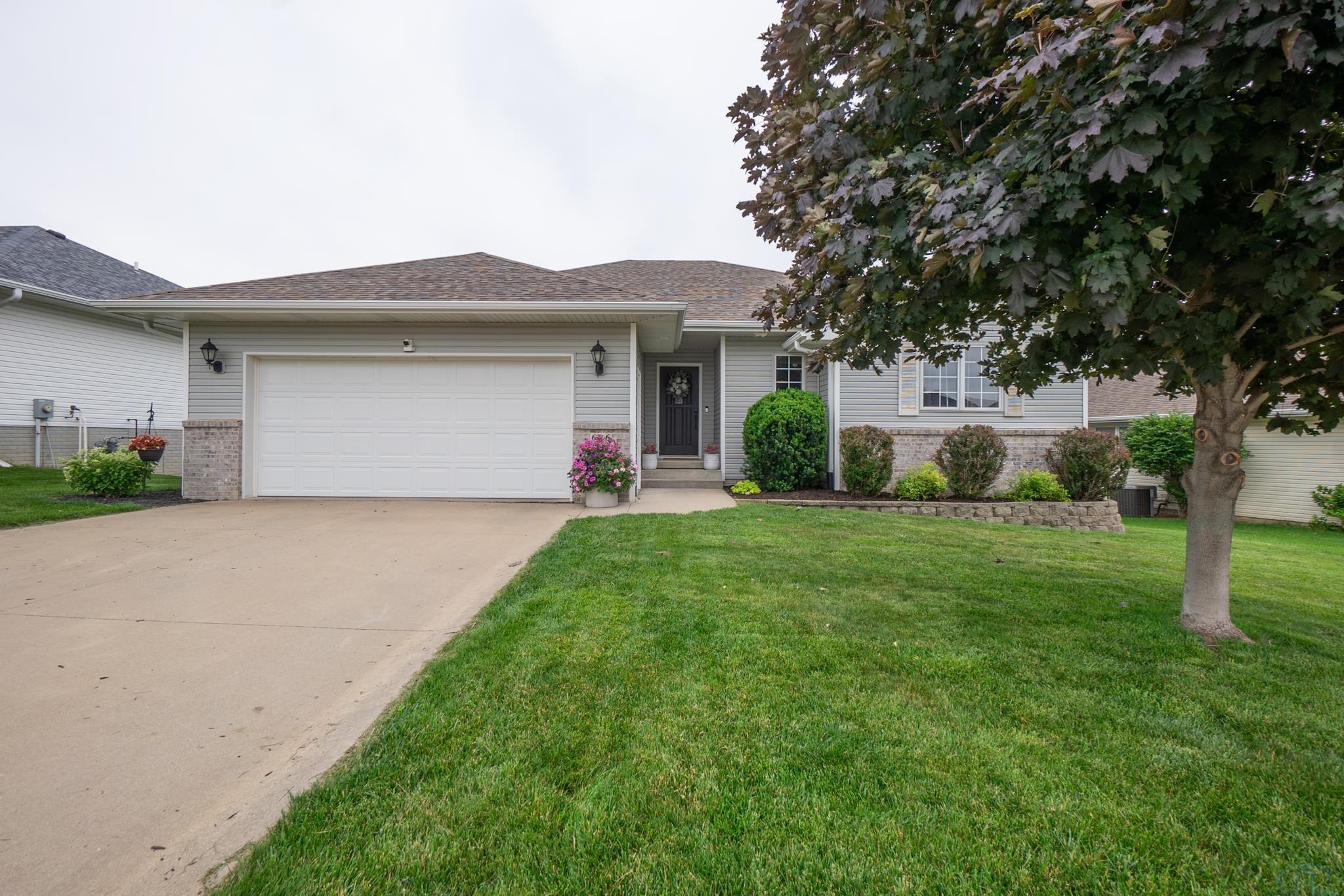 616 BRENTWOOD ST