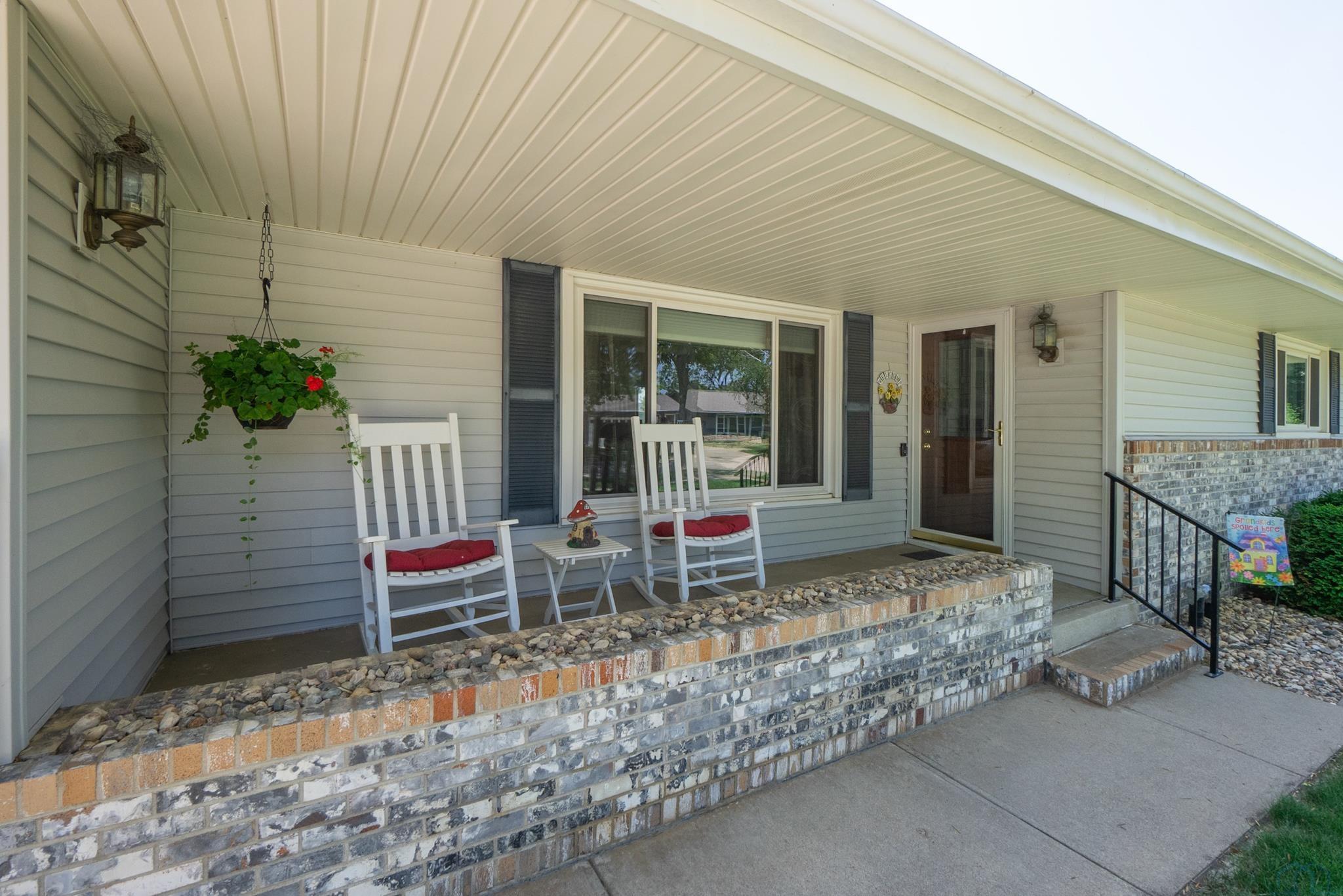 4408 CROWN POINT CT