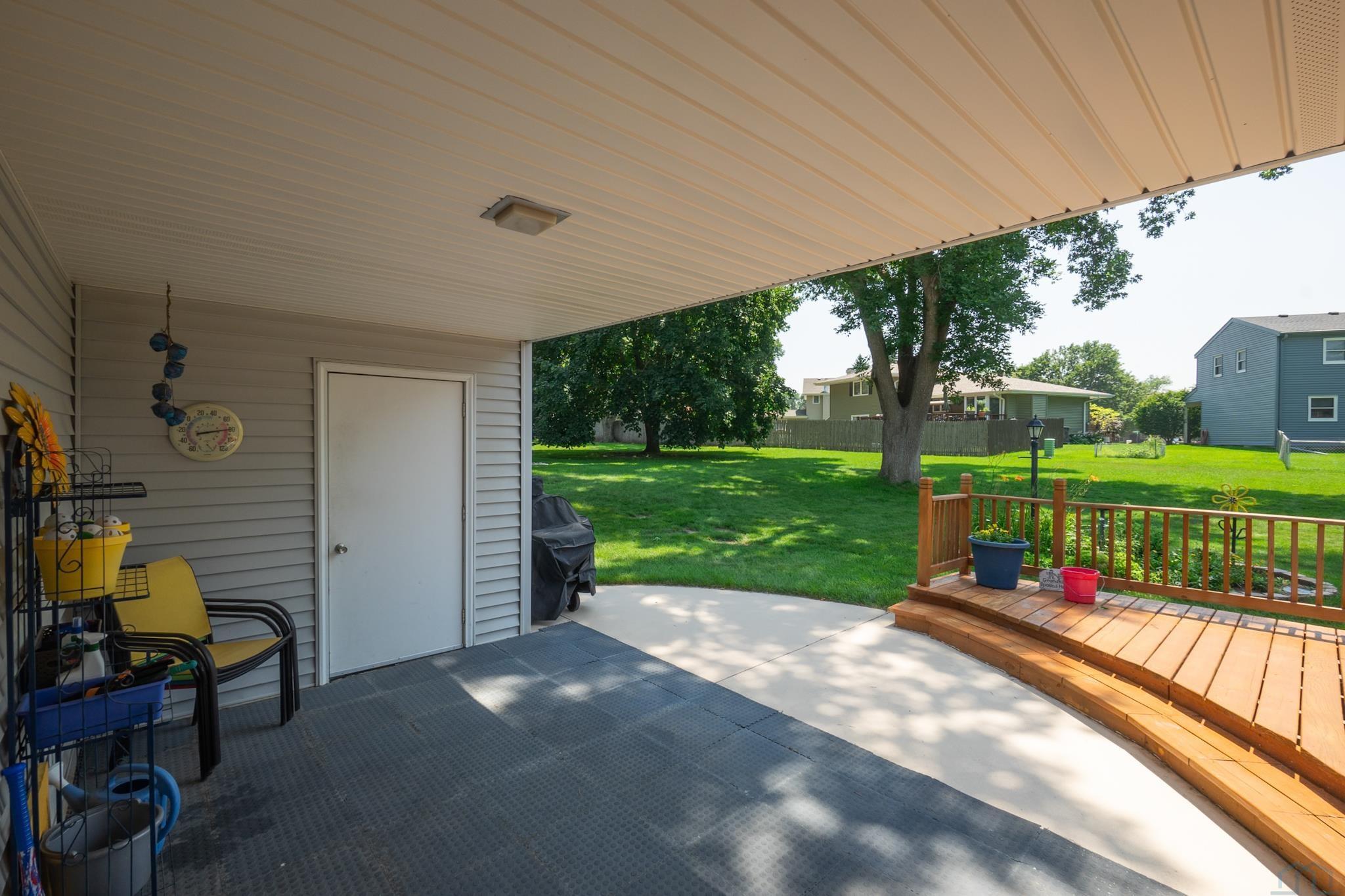 4408 CROWN POINT CT