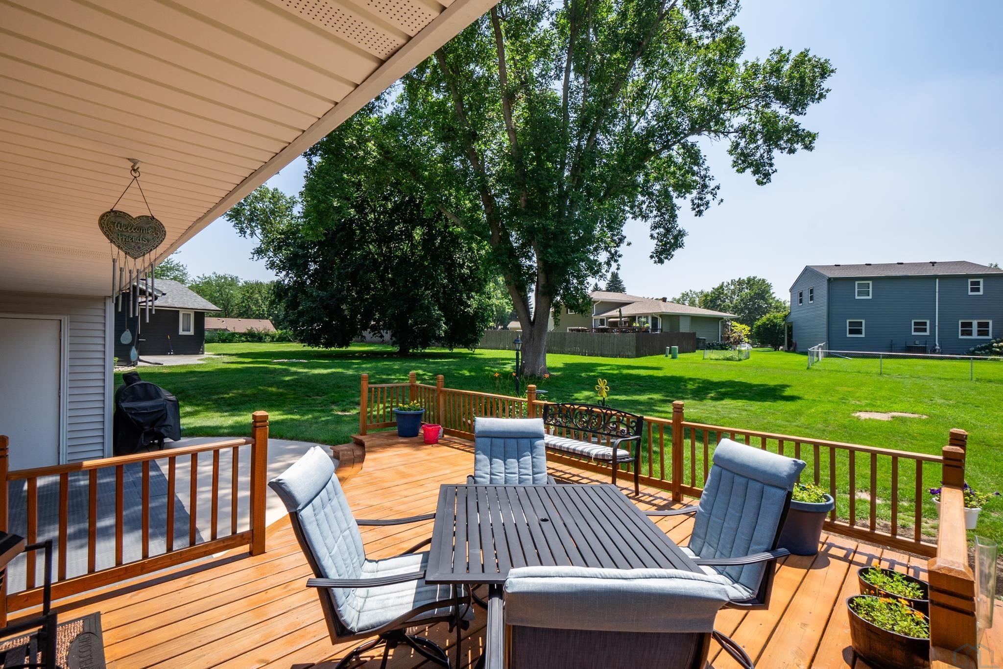 4408 CROWN POINT CT