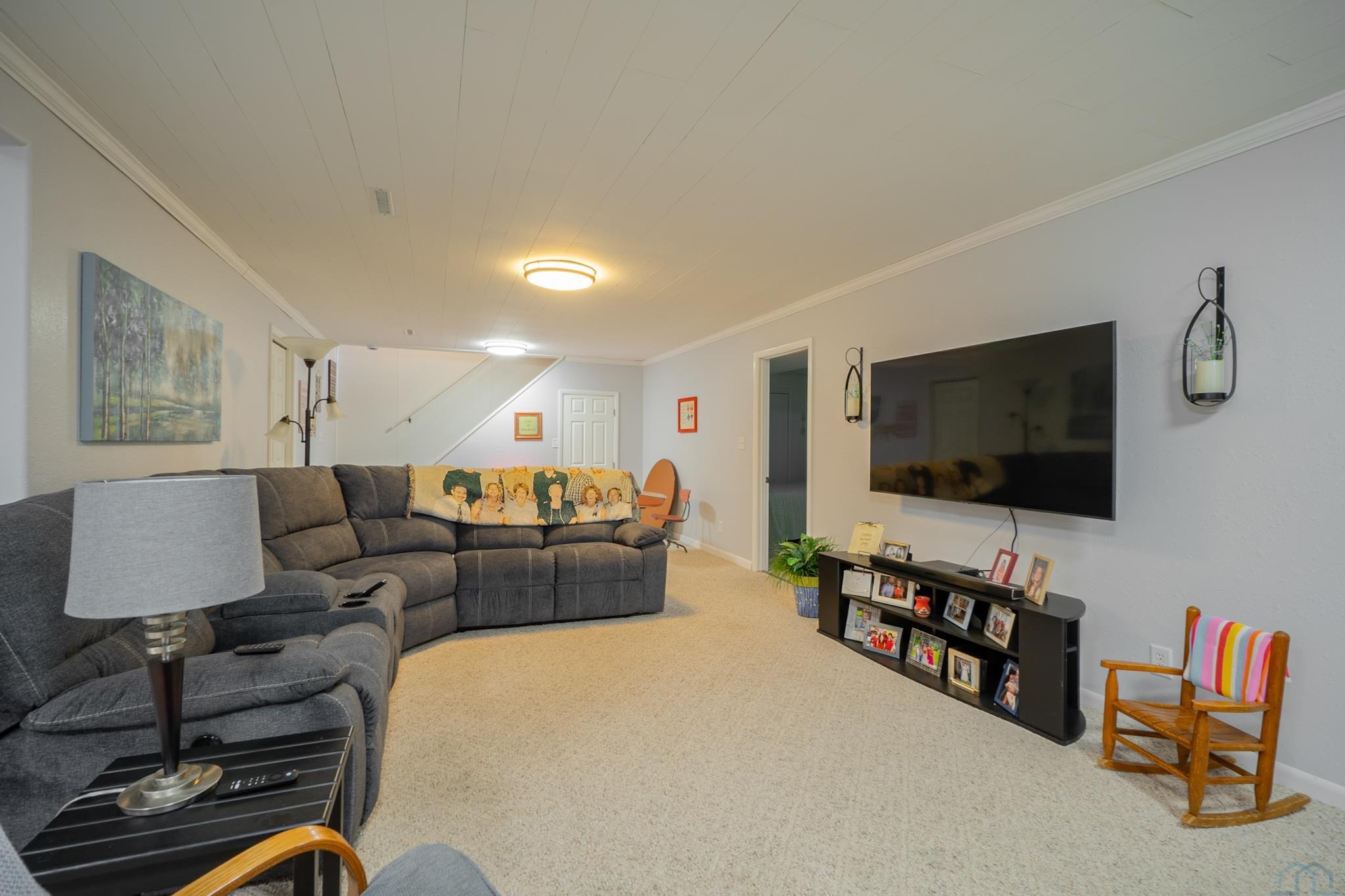 4408 CROWN POINT CT
