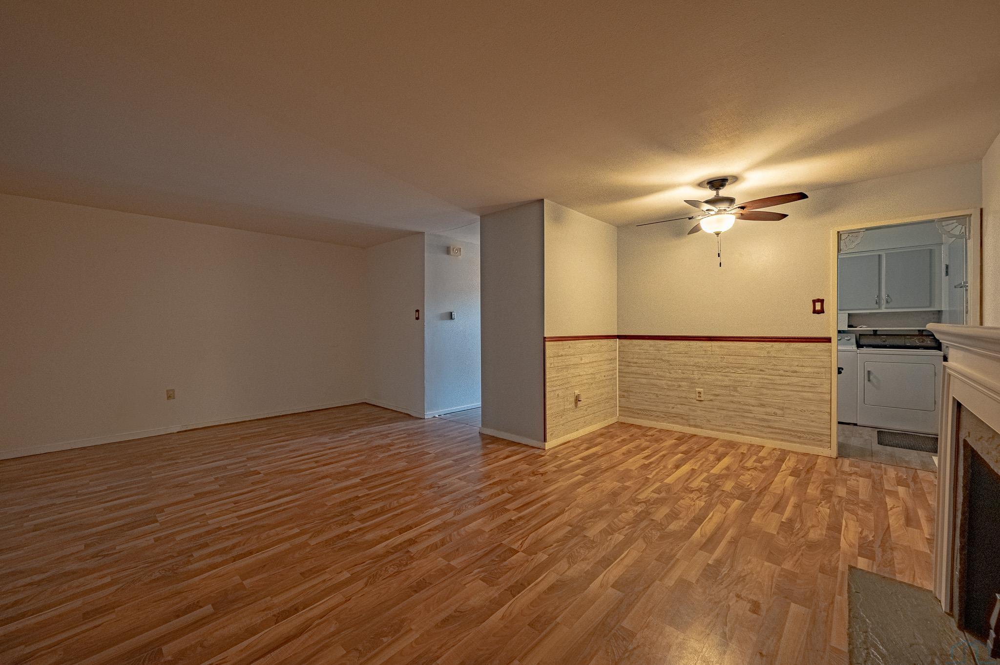 1596 Harrington Loop