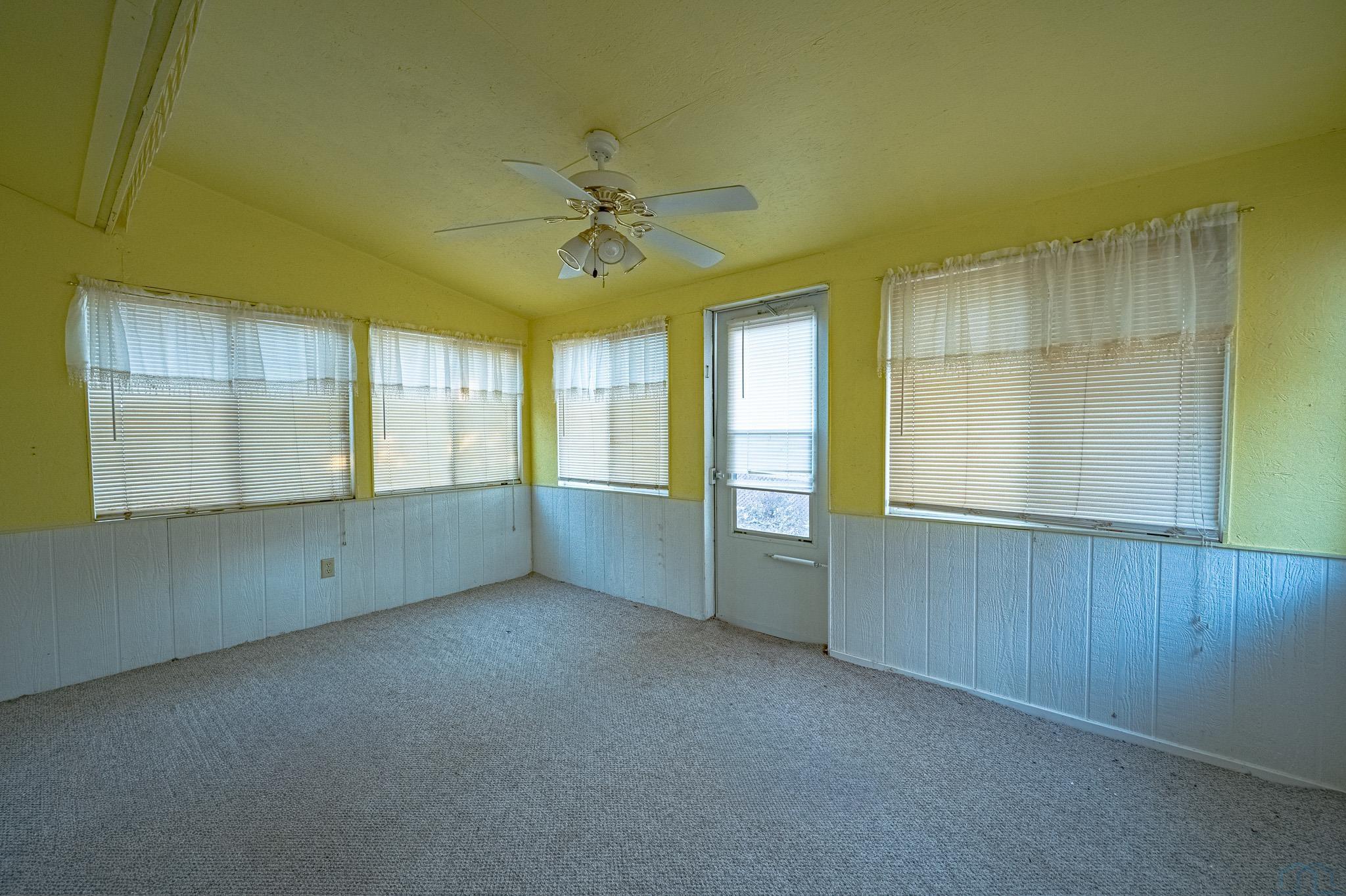1596 Harrington Loop