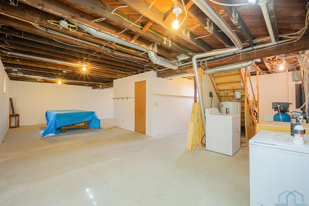 212 WALLACE AVE