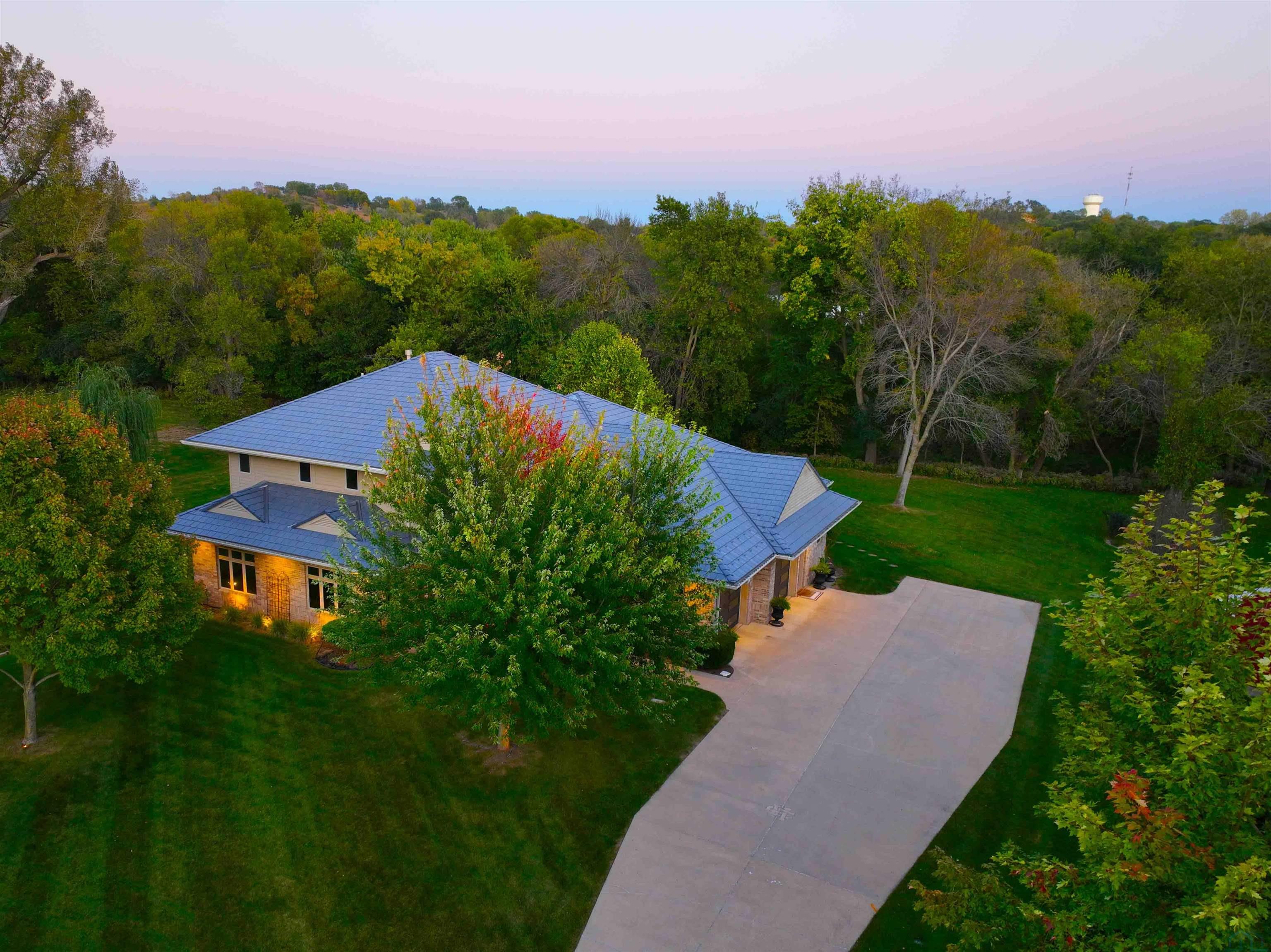 4428 PERRY WAY