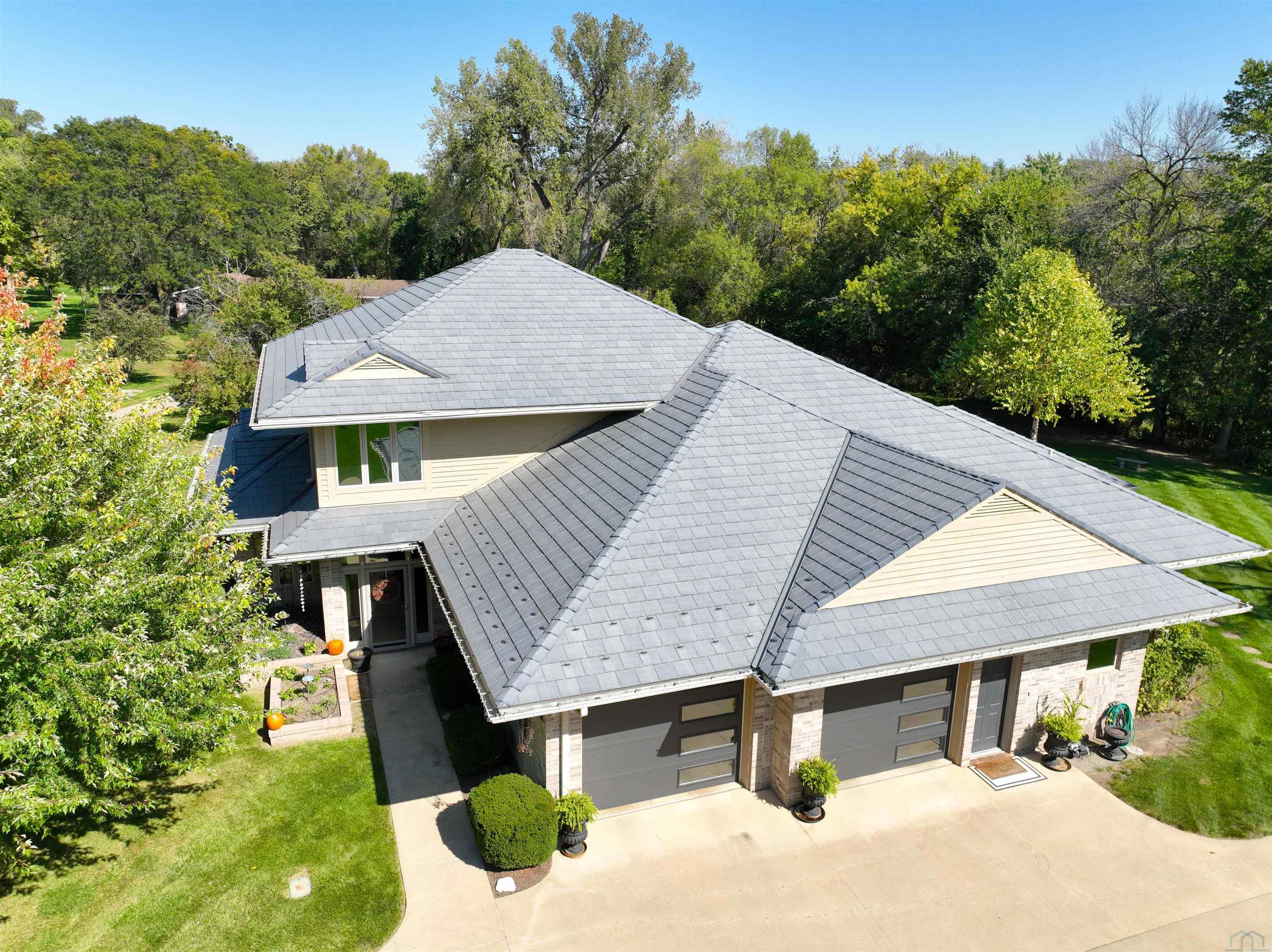 4428 PERRY WAY