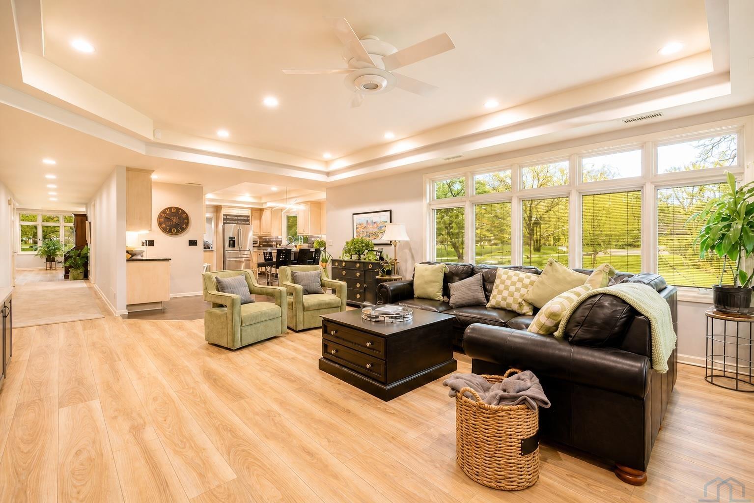 4428 PERRY WAY