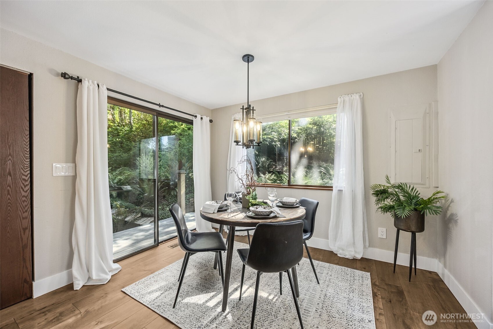 21232 NE 12th Street