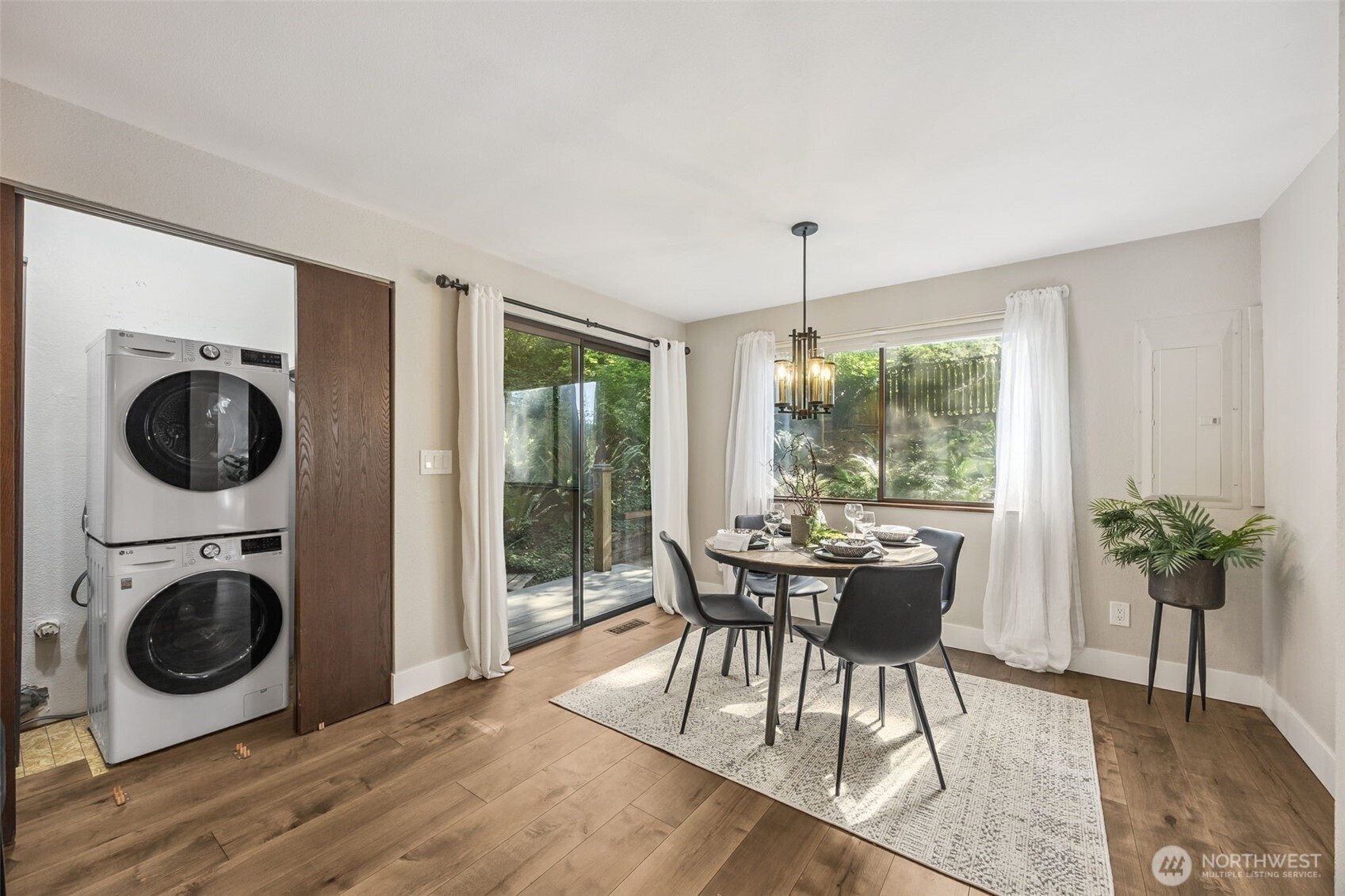 21232 NE 12th Street