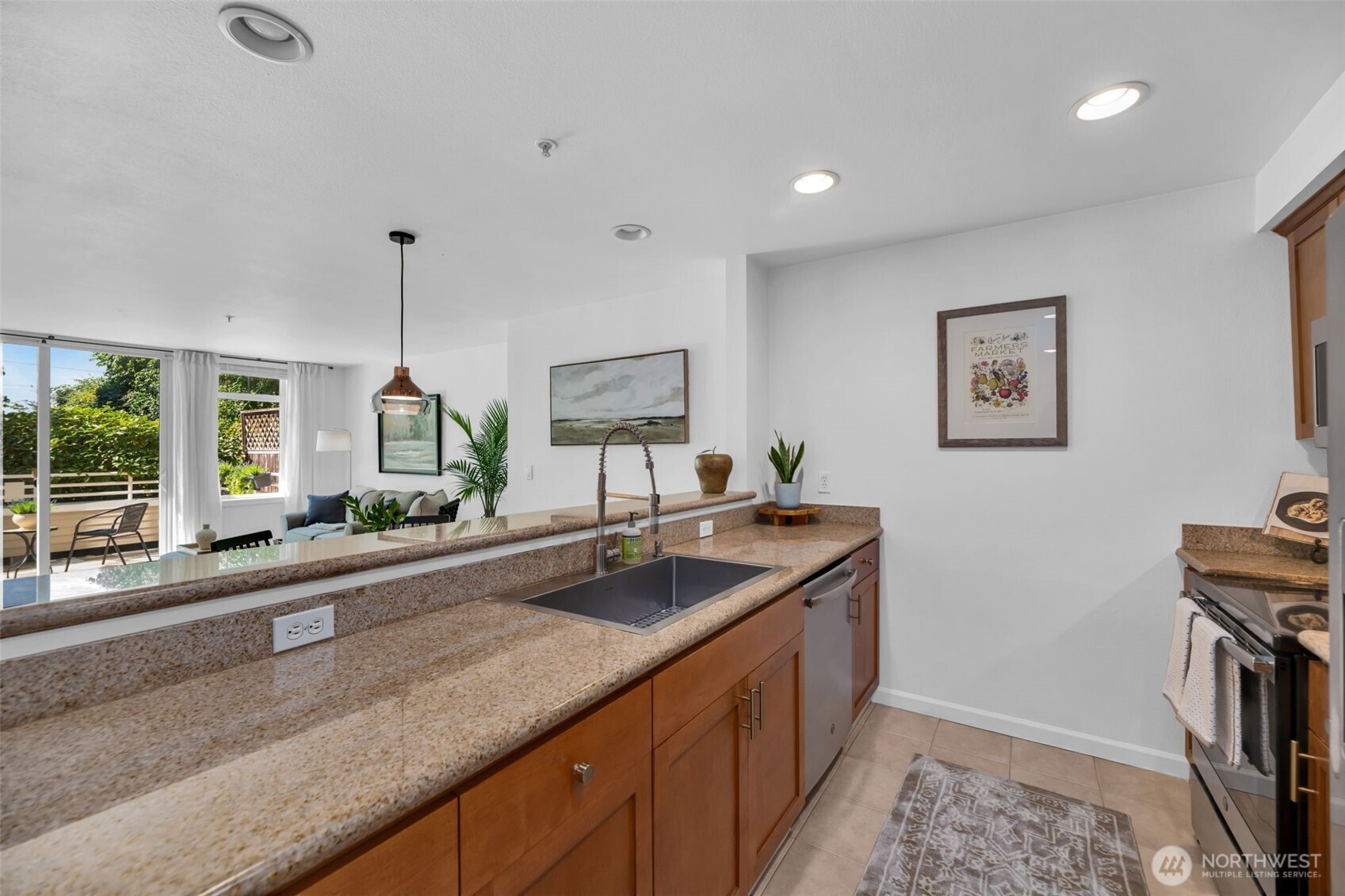 611 Highland Drive Unit: 402