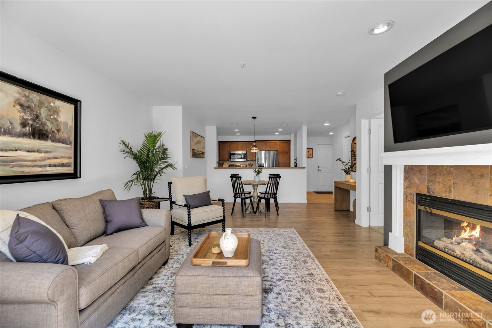 611 Highland Drive Unit: 402