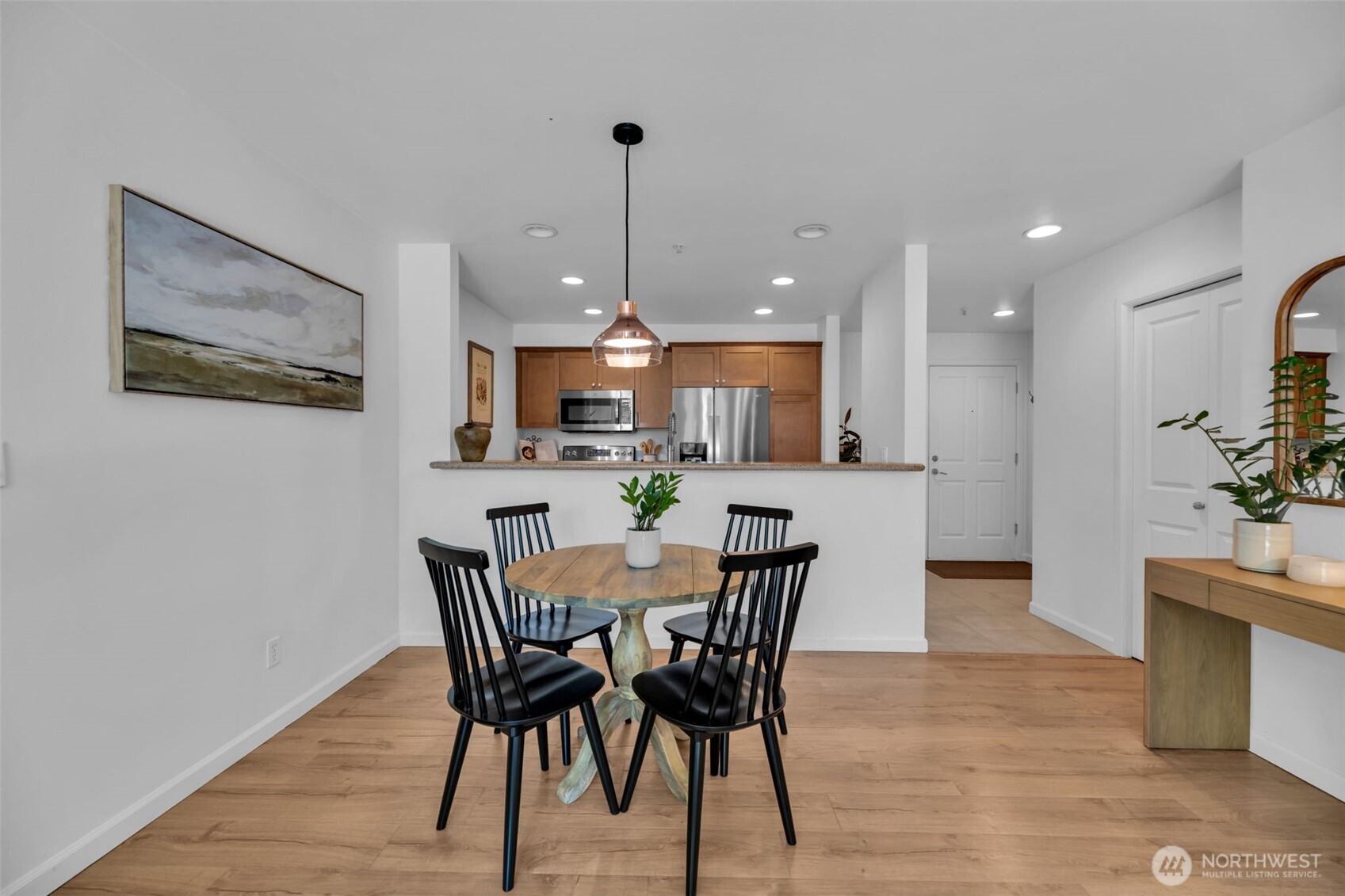 611 Highland Drive Unit: 402