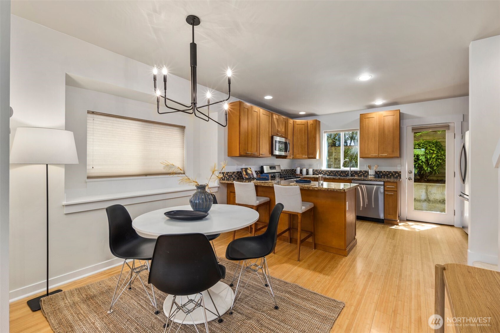 21 W Florentia Street