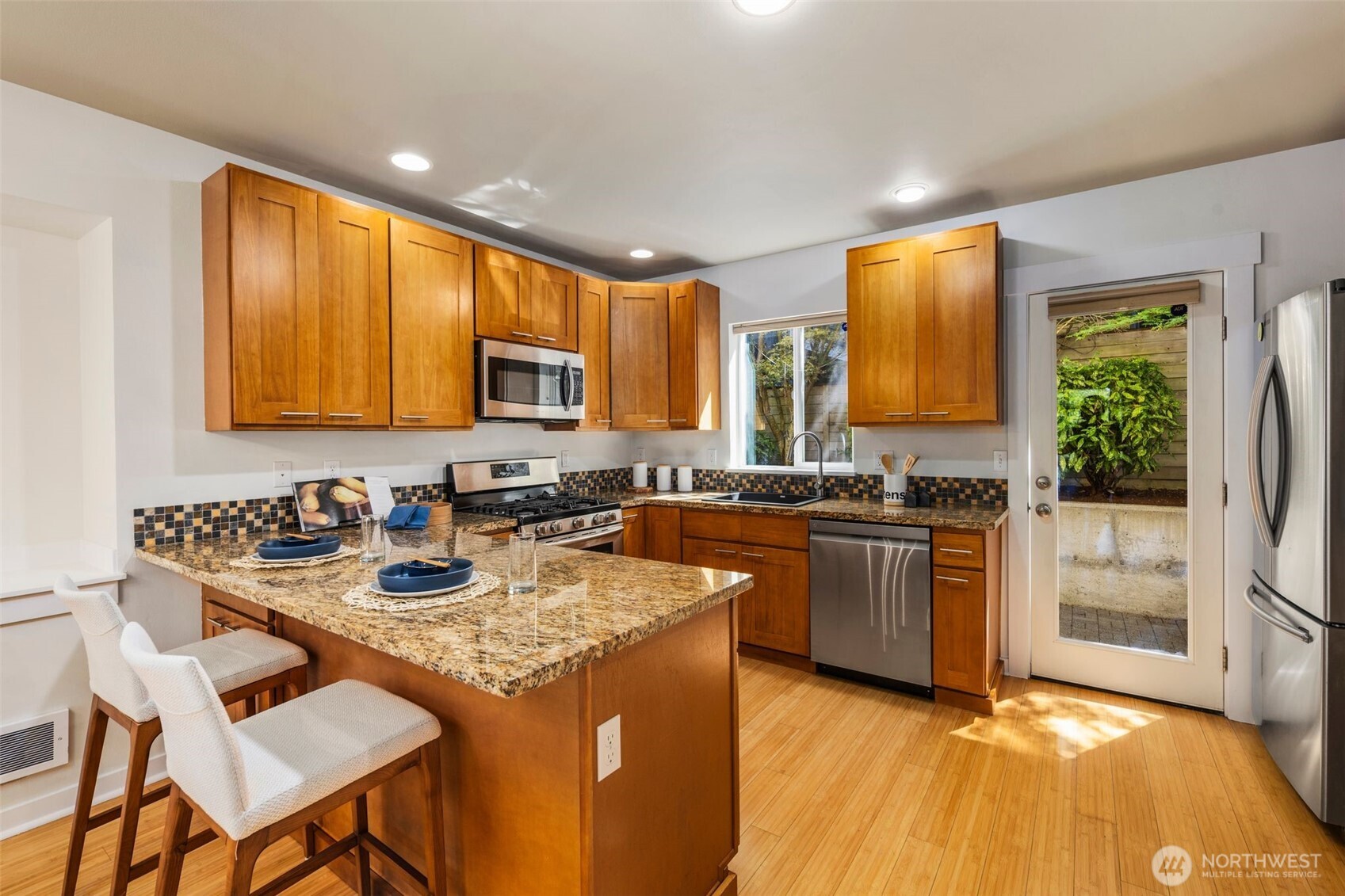 21 W Florentia Street