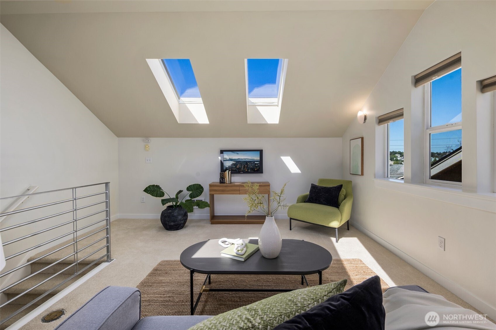 21 W Florentia Street