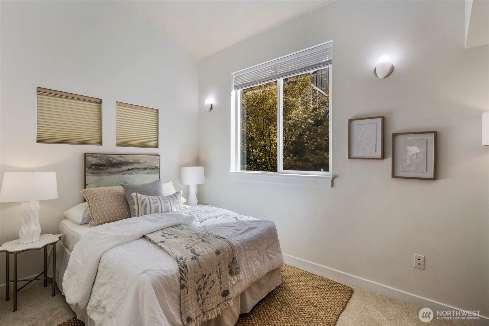 21 W Florentia Street