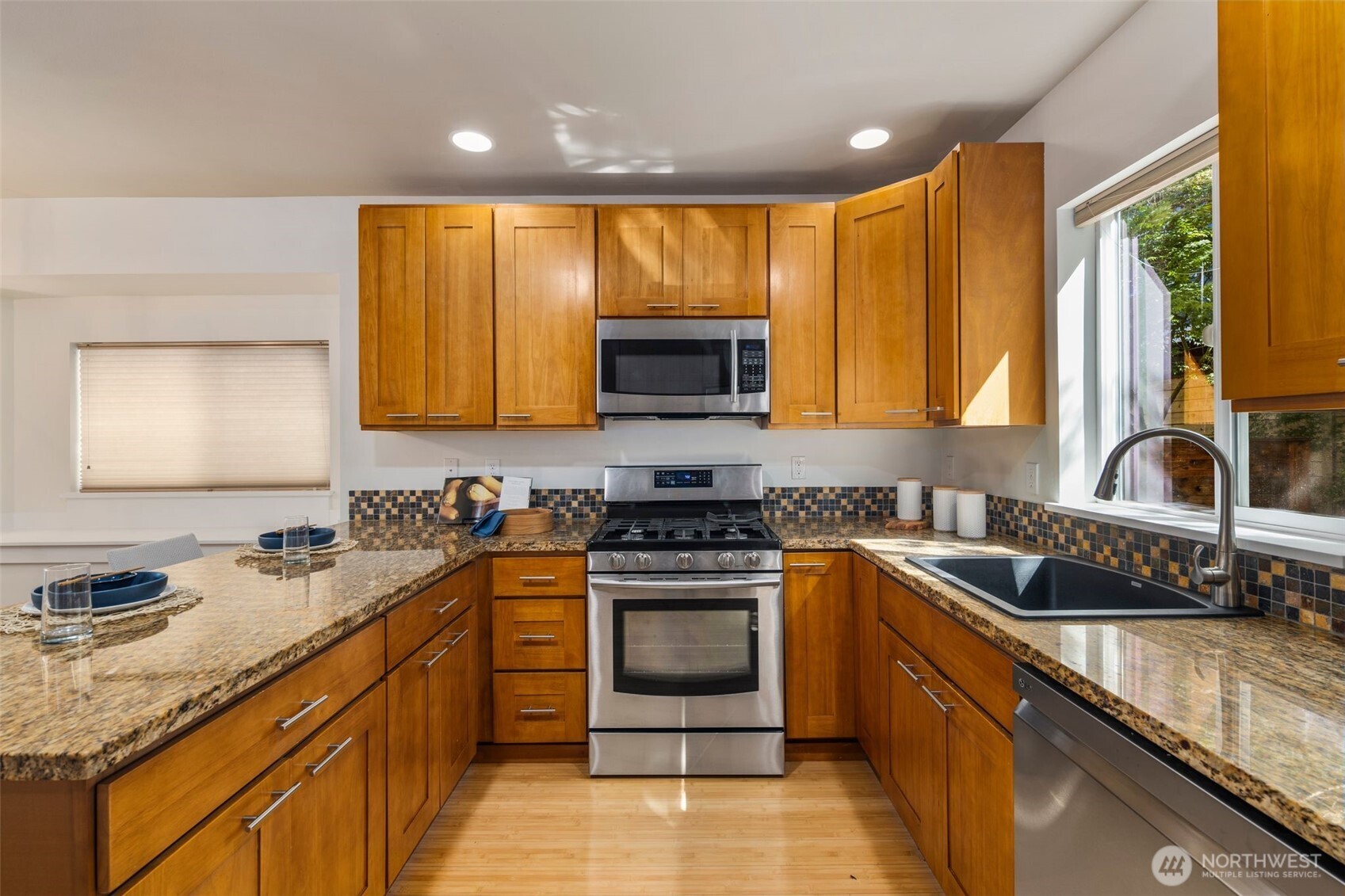 21 W Florentia Street