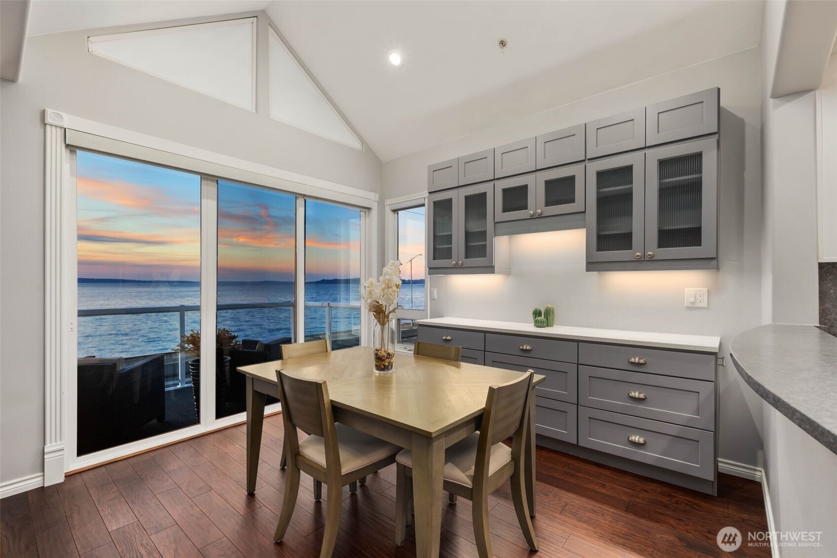 1594 Alki Avenue SW Unit: 302