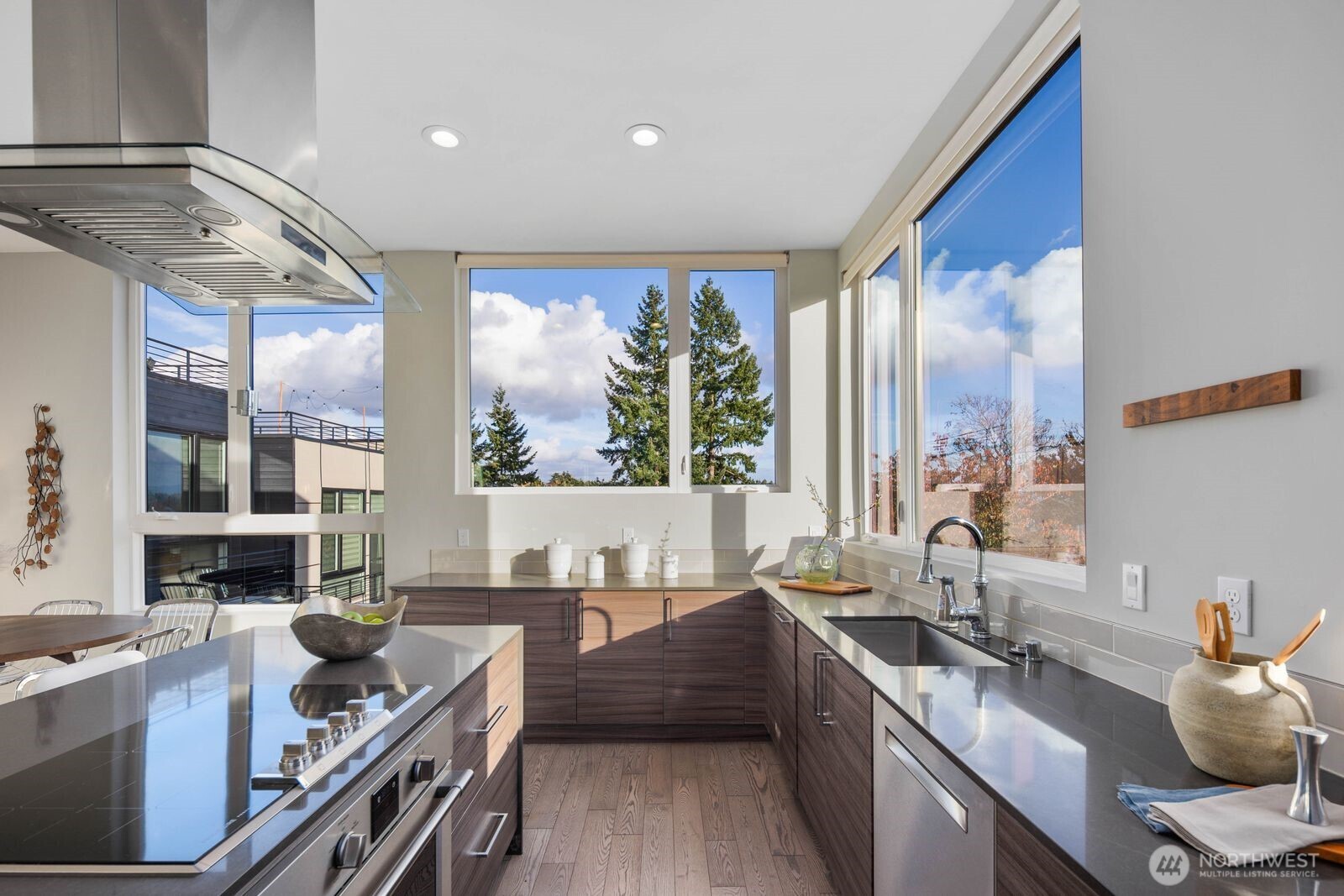 4270 Winslow Place N Unit: A