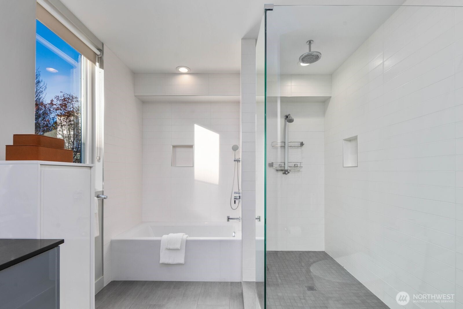 4270 Winslow Place N Unit: A