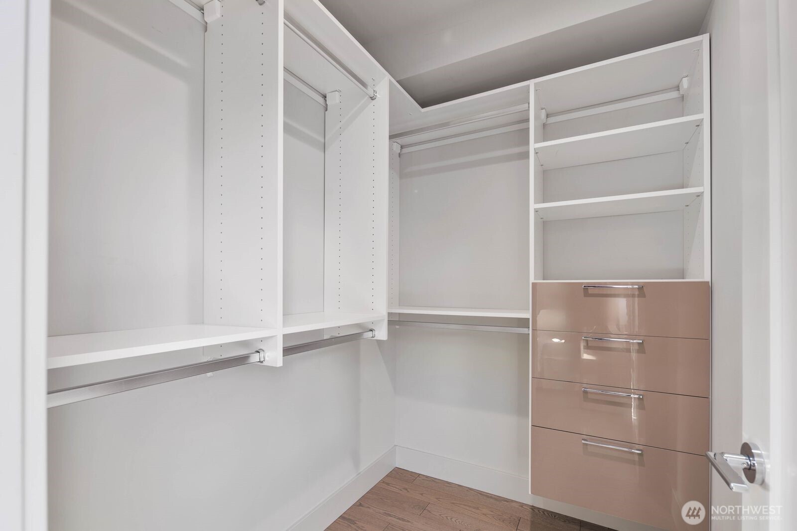 4270 Winslow Place N Unit: A