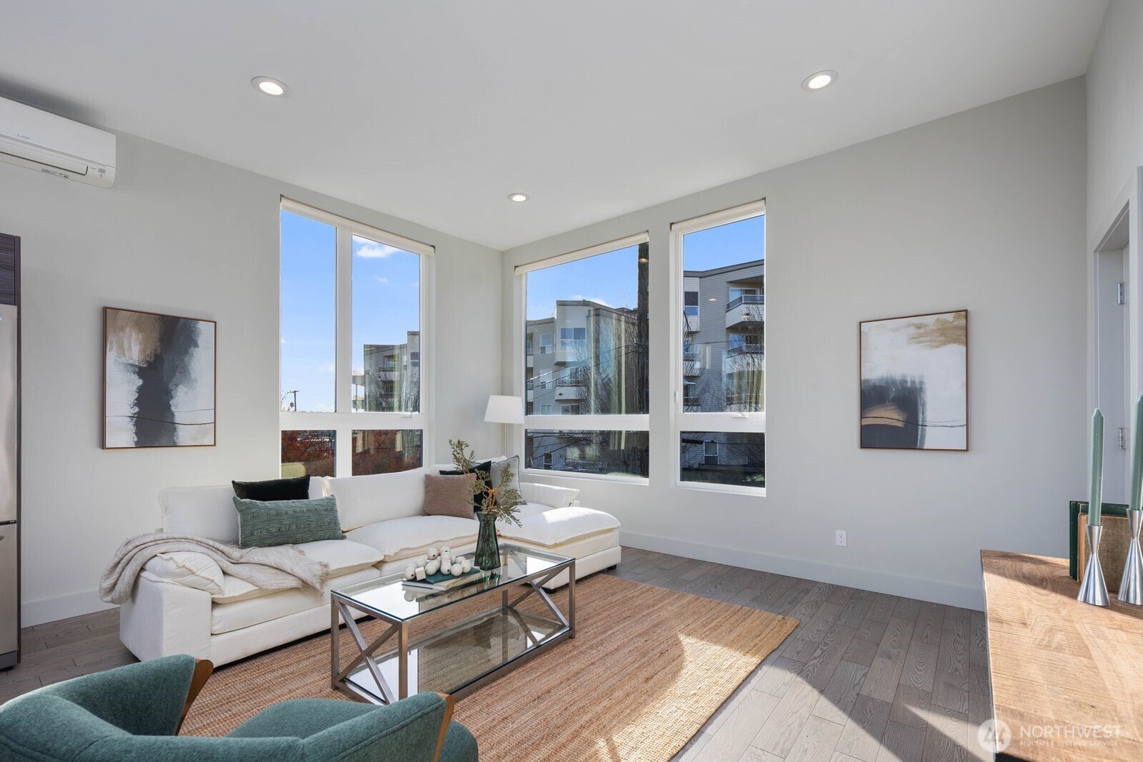 4270 Winslow Place N Unit: A