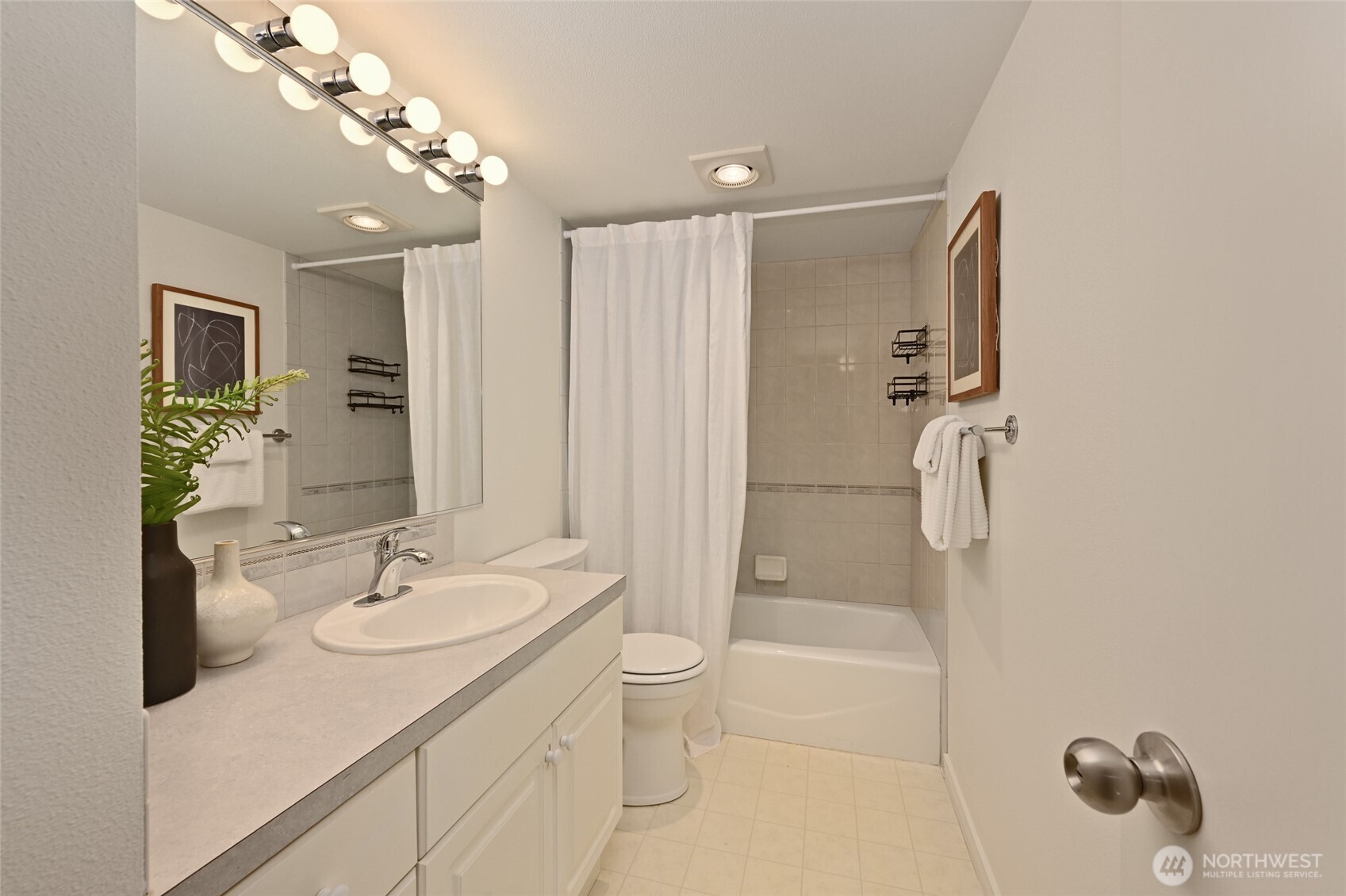 4309 34th Avenue W Unit: 101