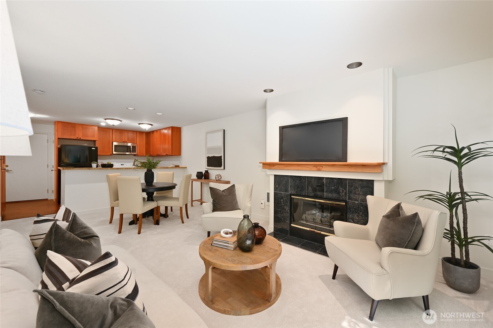 4309 34th Avenue W Unit: 101