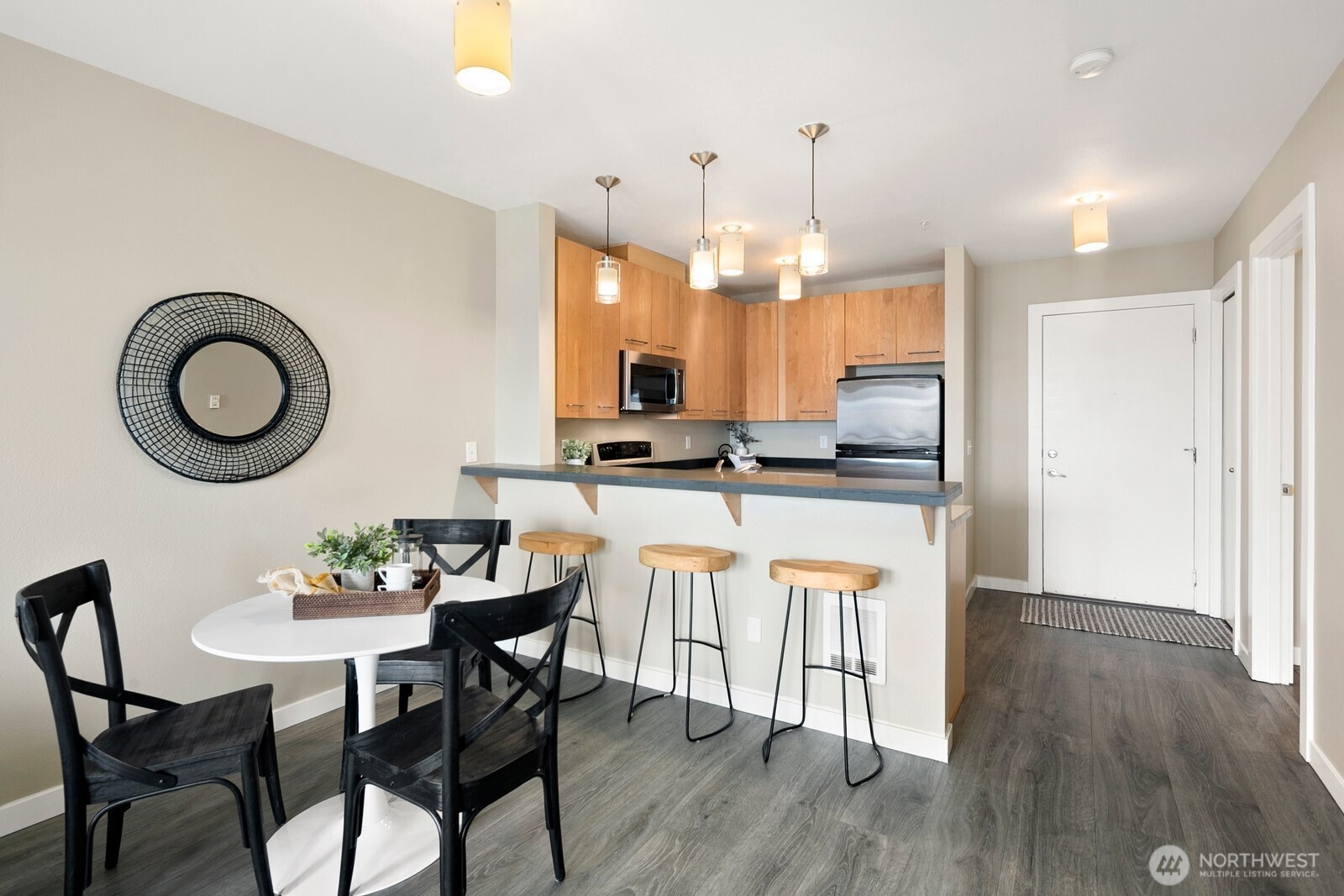 655 Crockett Street Unit: A204