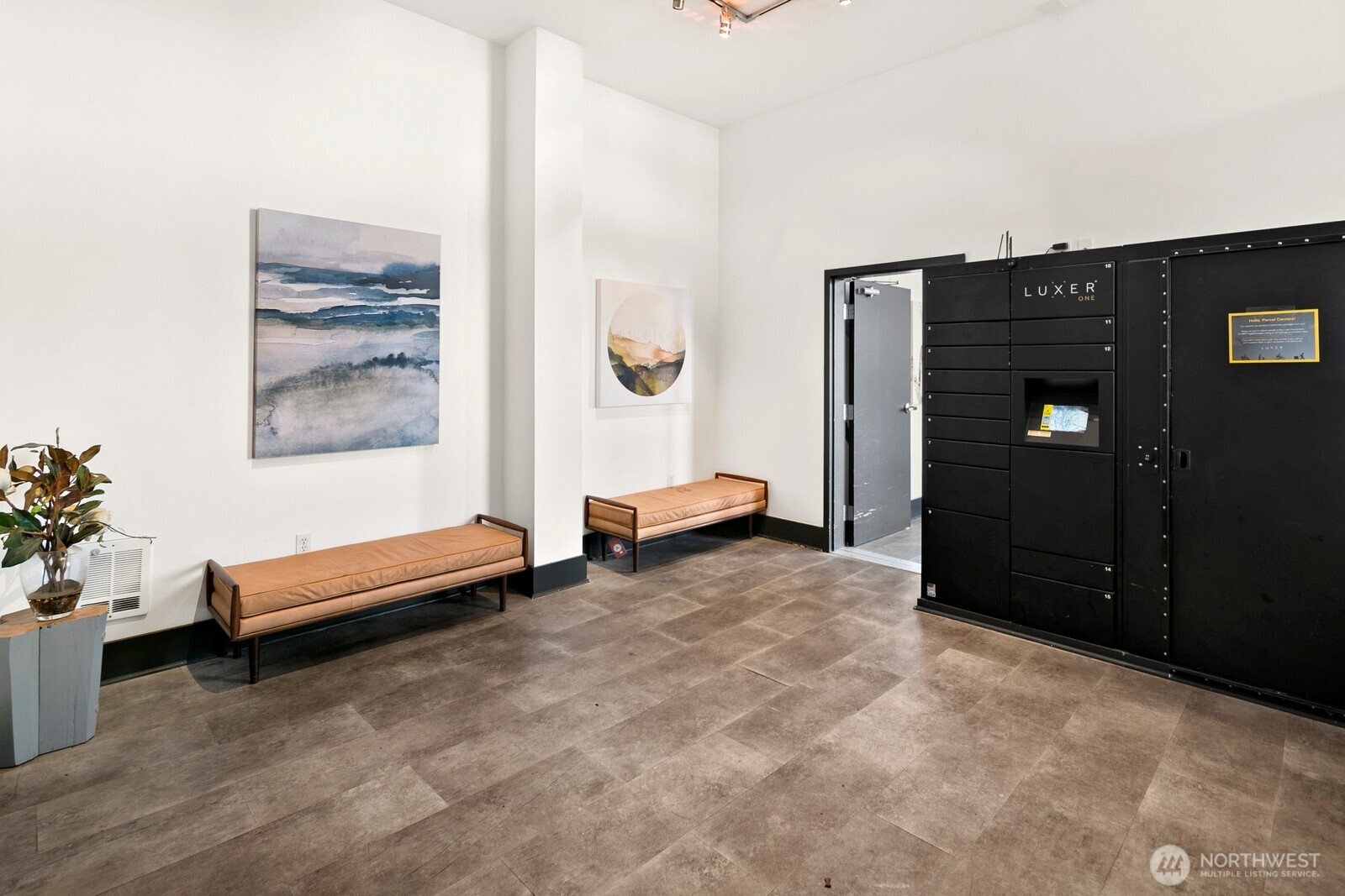 655 Crockett Street Unit: A204