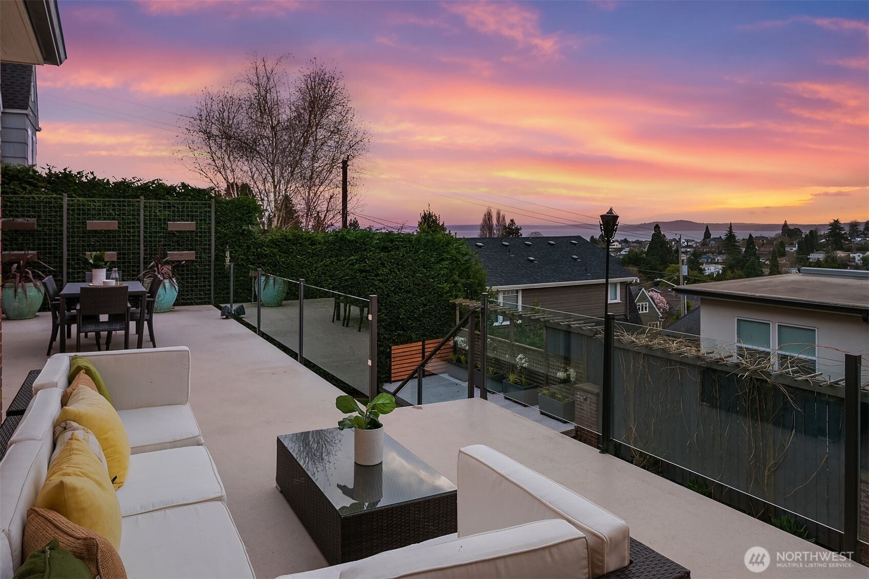 2409 29th Avenue W