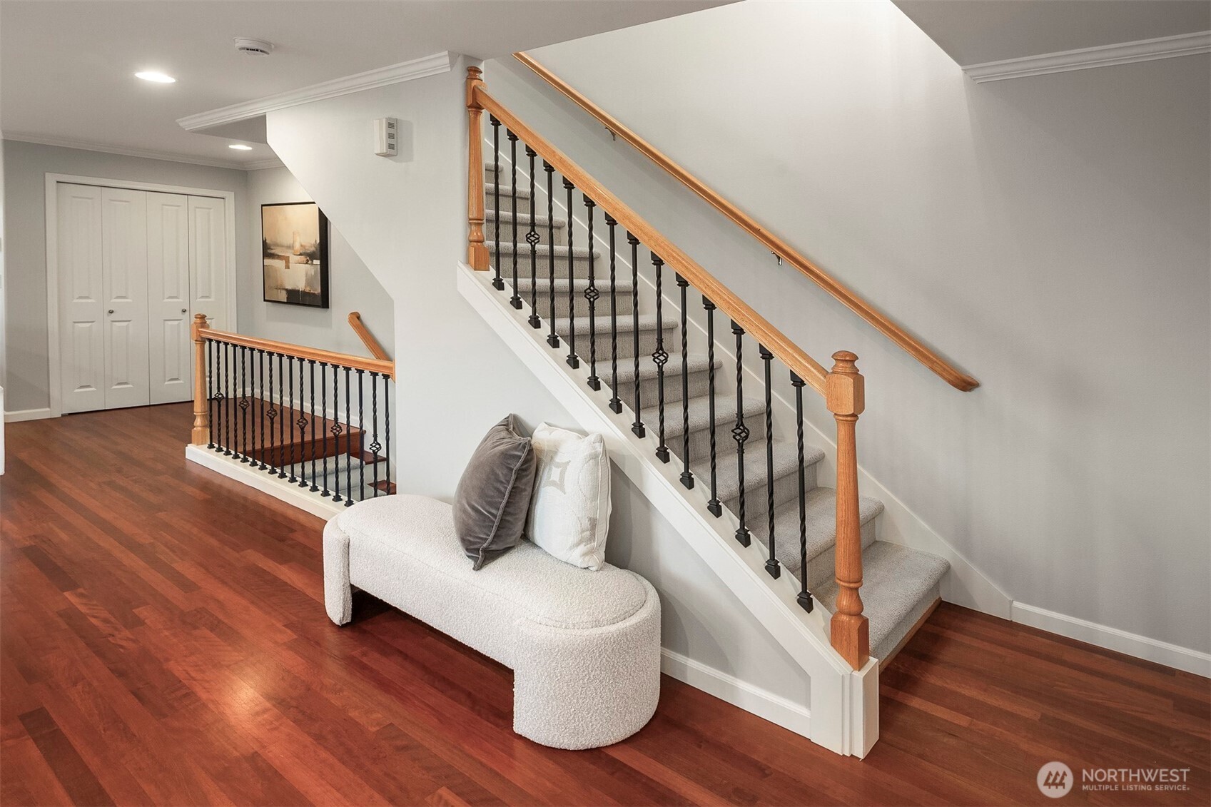 2112 Warren Avenue N Unit: B