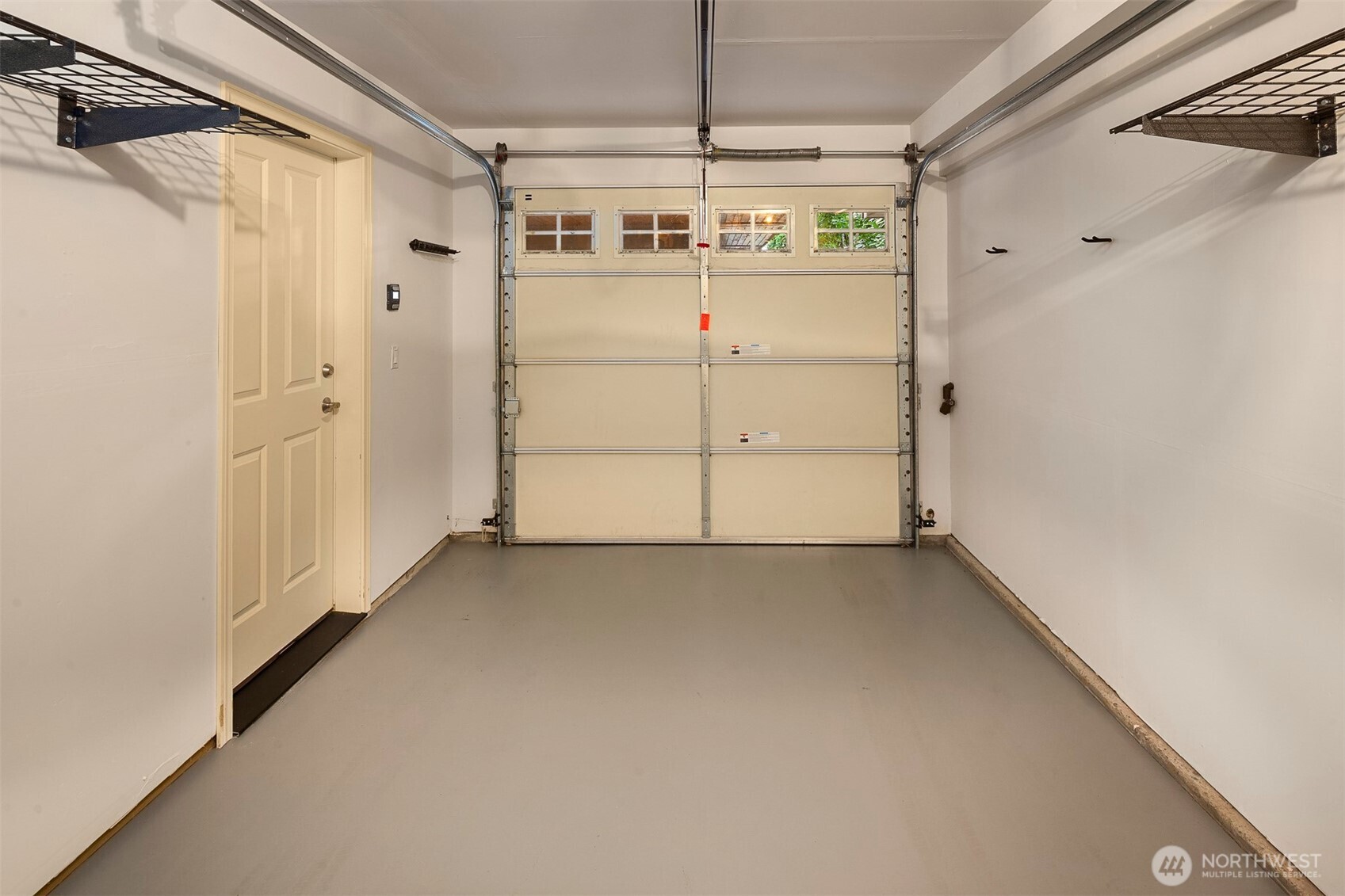 2112 Warren Avenue N Unit: B