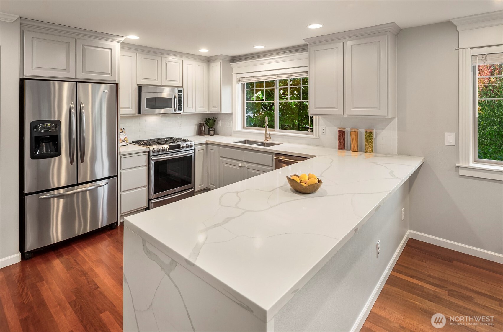 2112 Warren Avenue N Unit: B