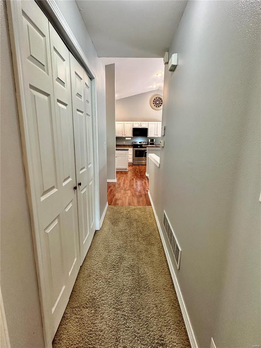 21680 Horizon Way Lane