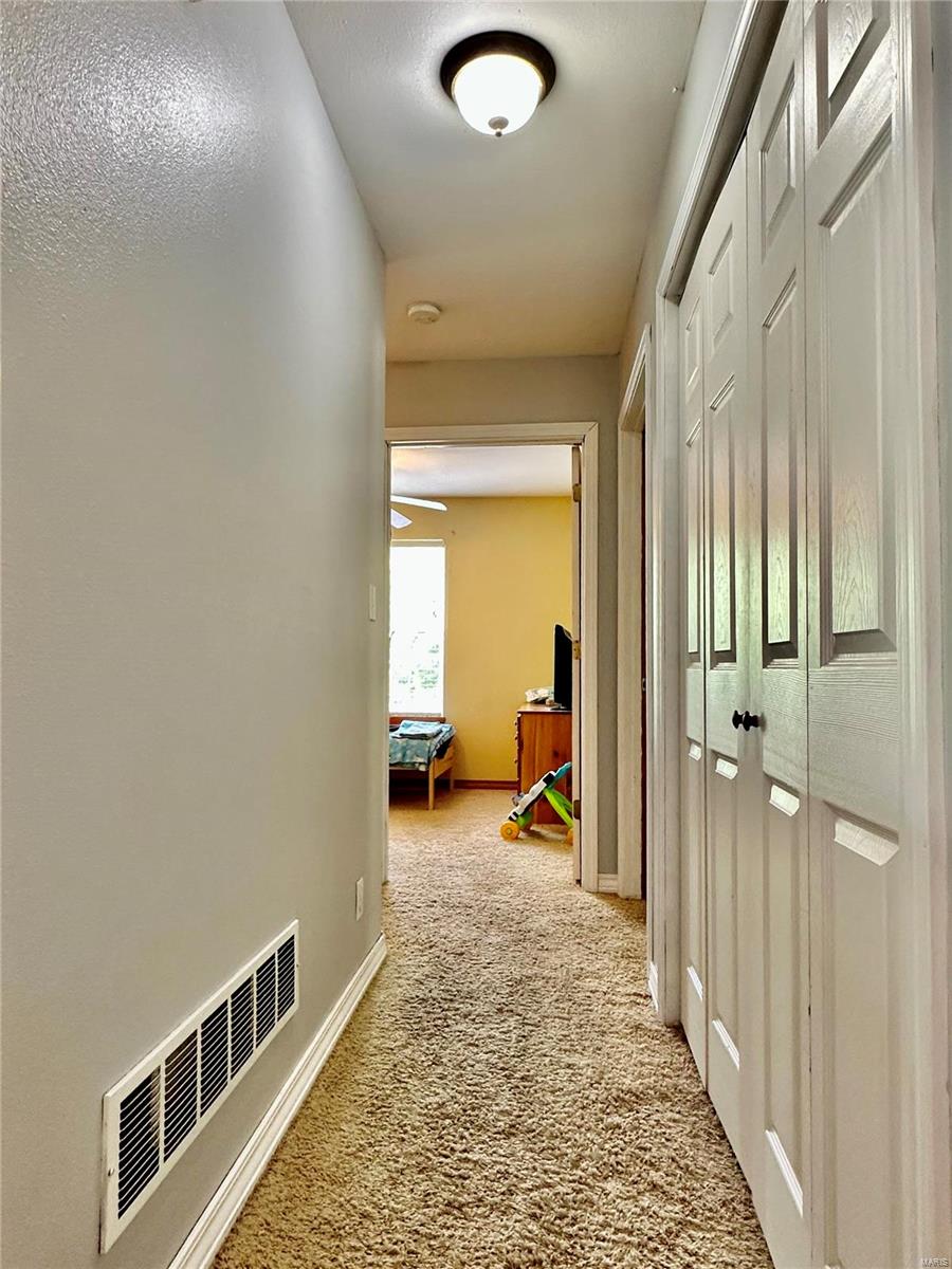 21680 Horizon Way Lane