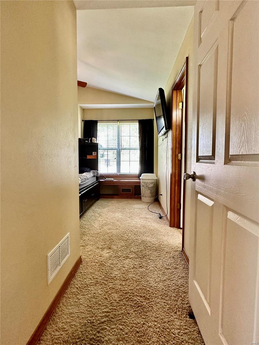 21680 Horizon Way Lane