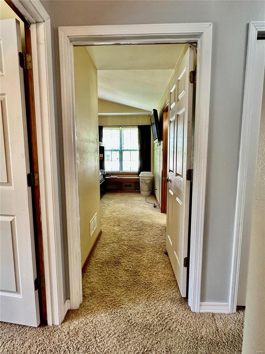 21680 Horizon Way Lane