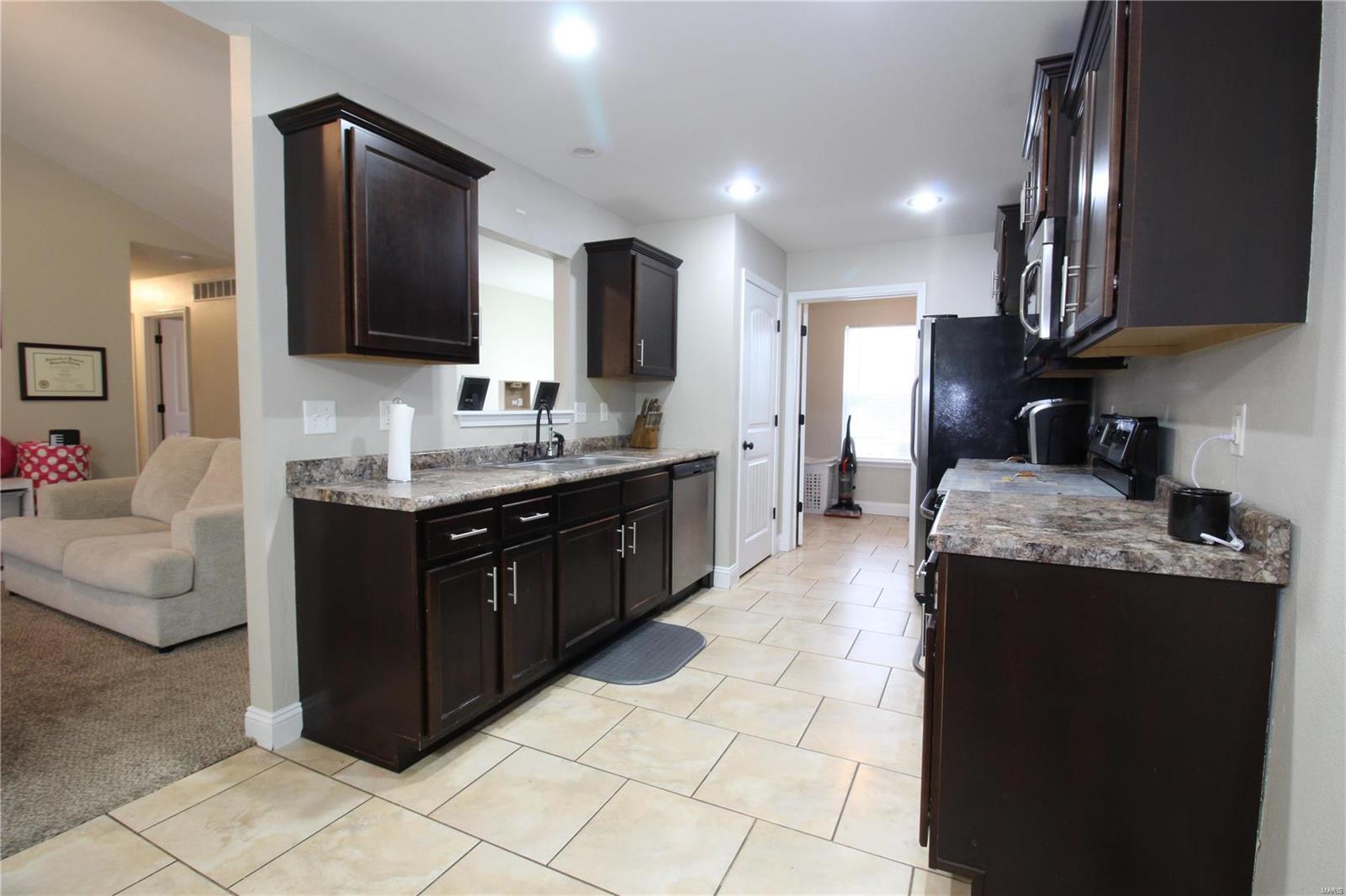 128 Creek View Drive