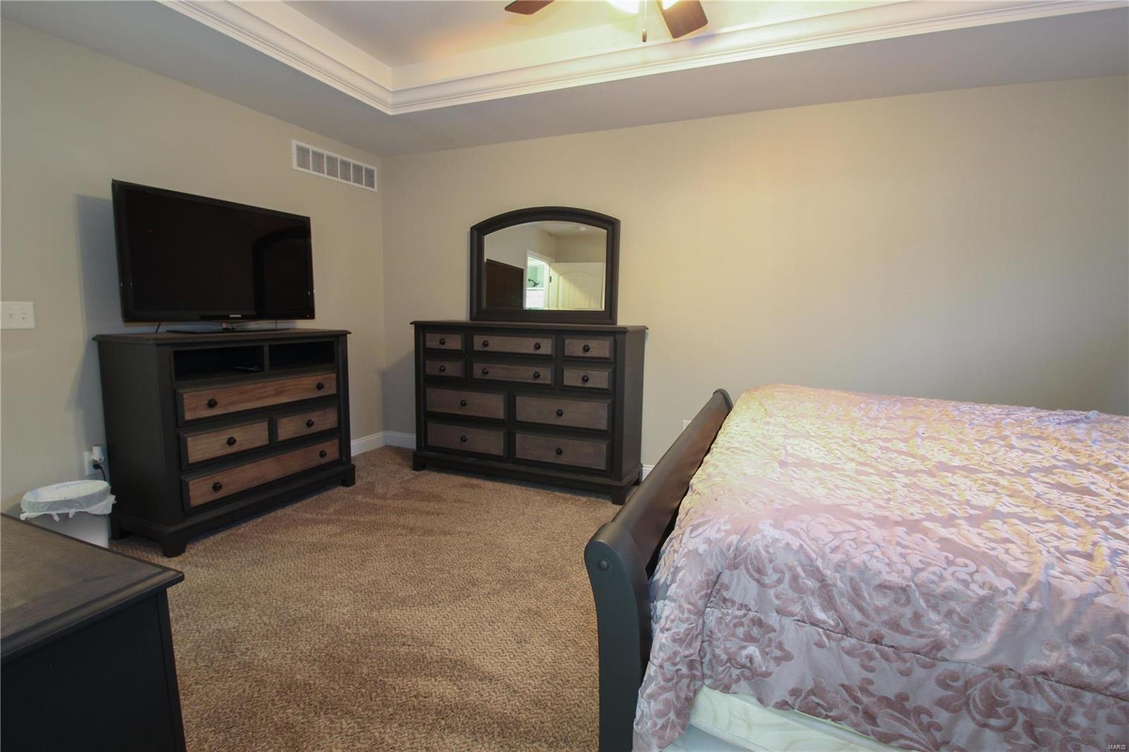 128 Creek View Drive