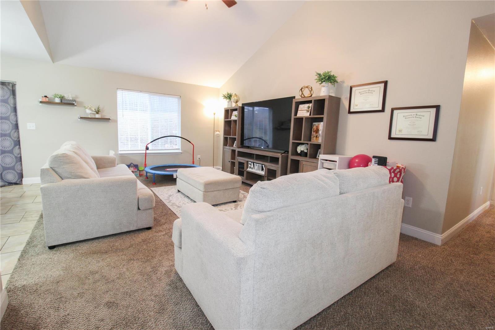 128 Creek View Drive