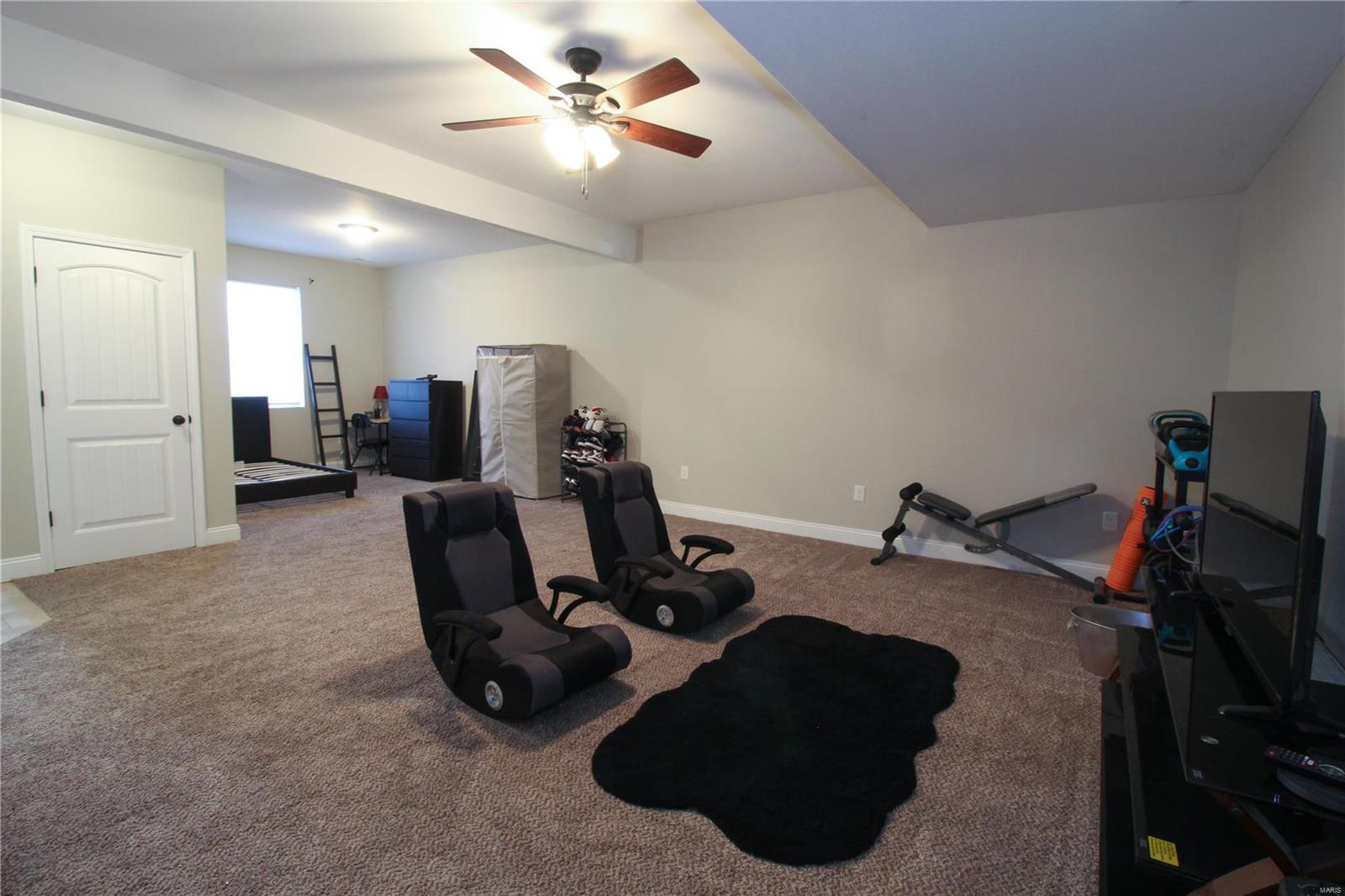 128 Creek View Drive