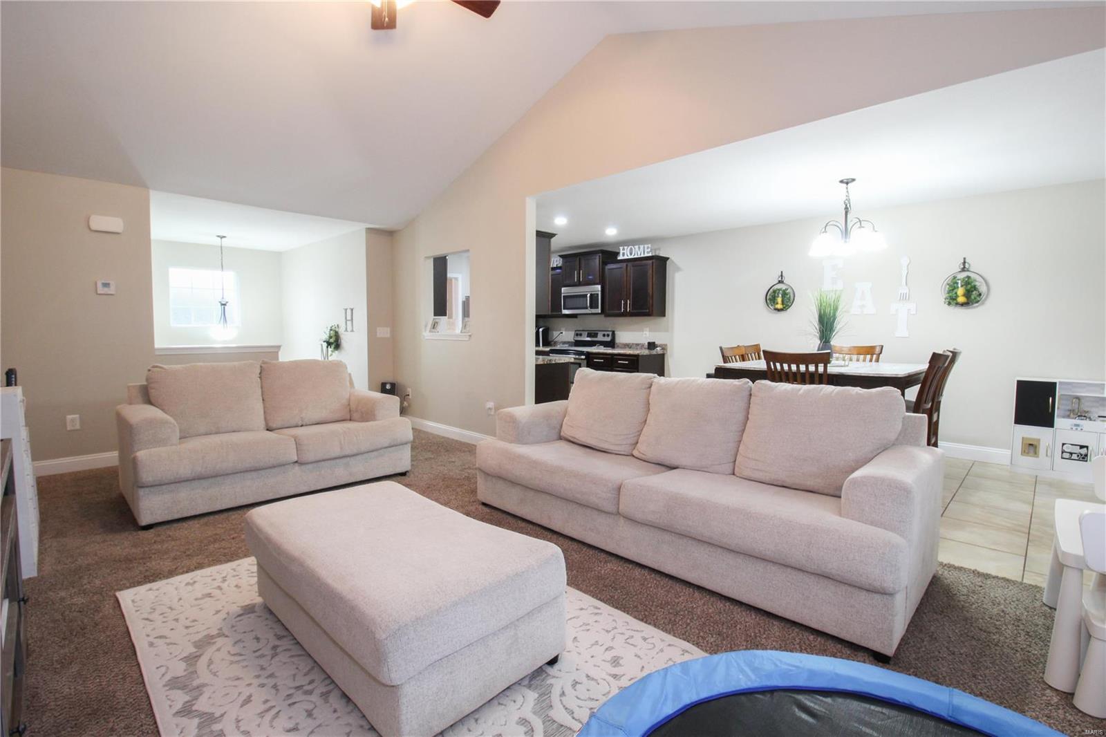 128 Creek View Drive