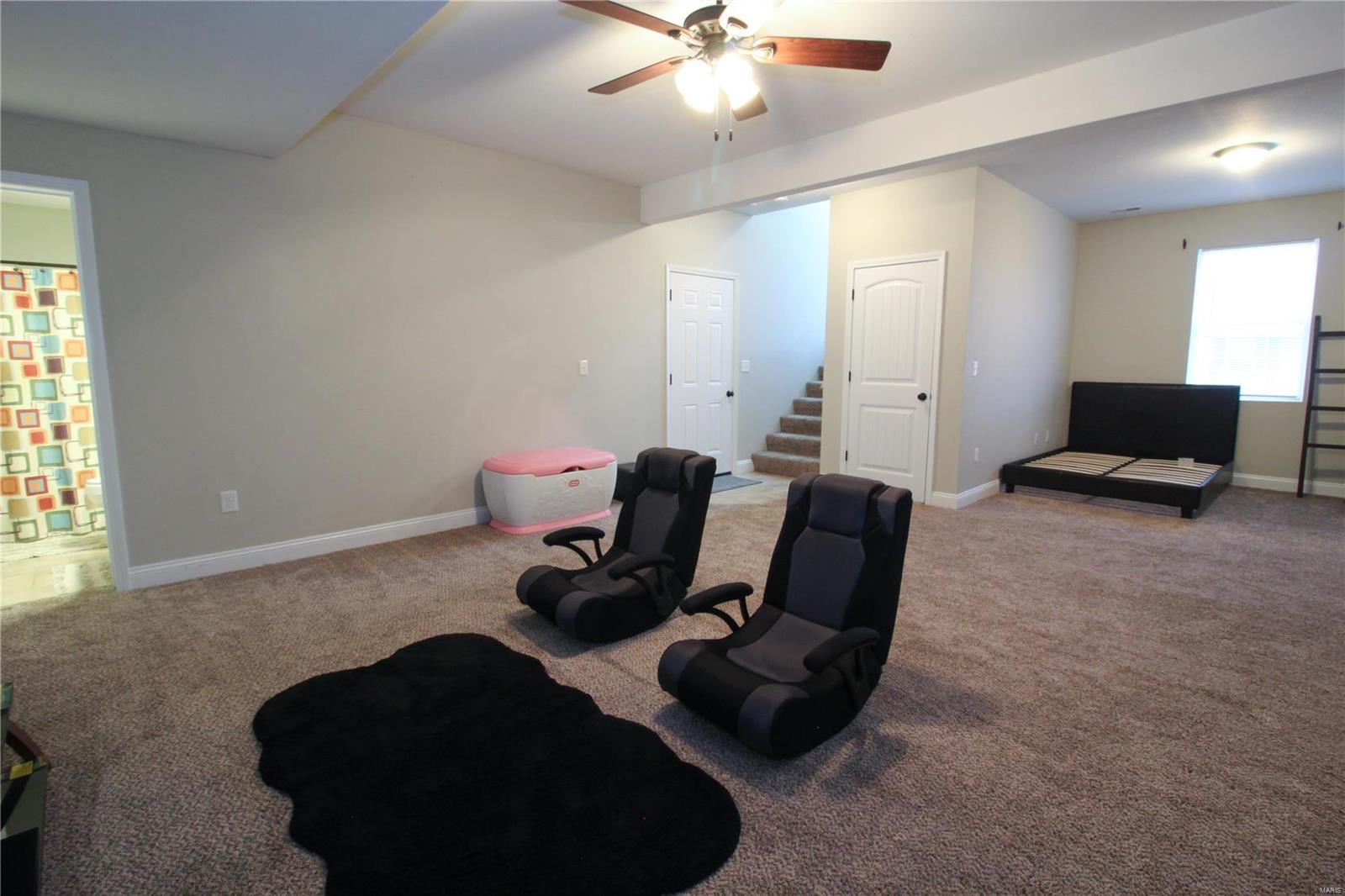 128 Creek View Drive