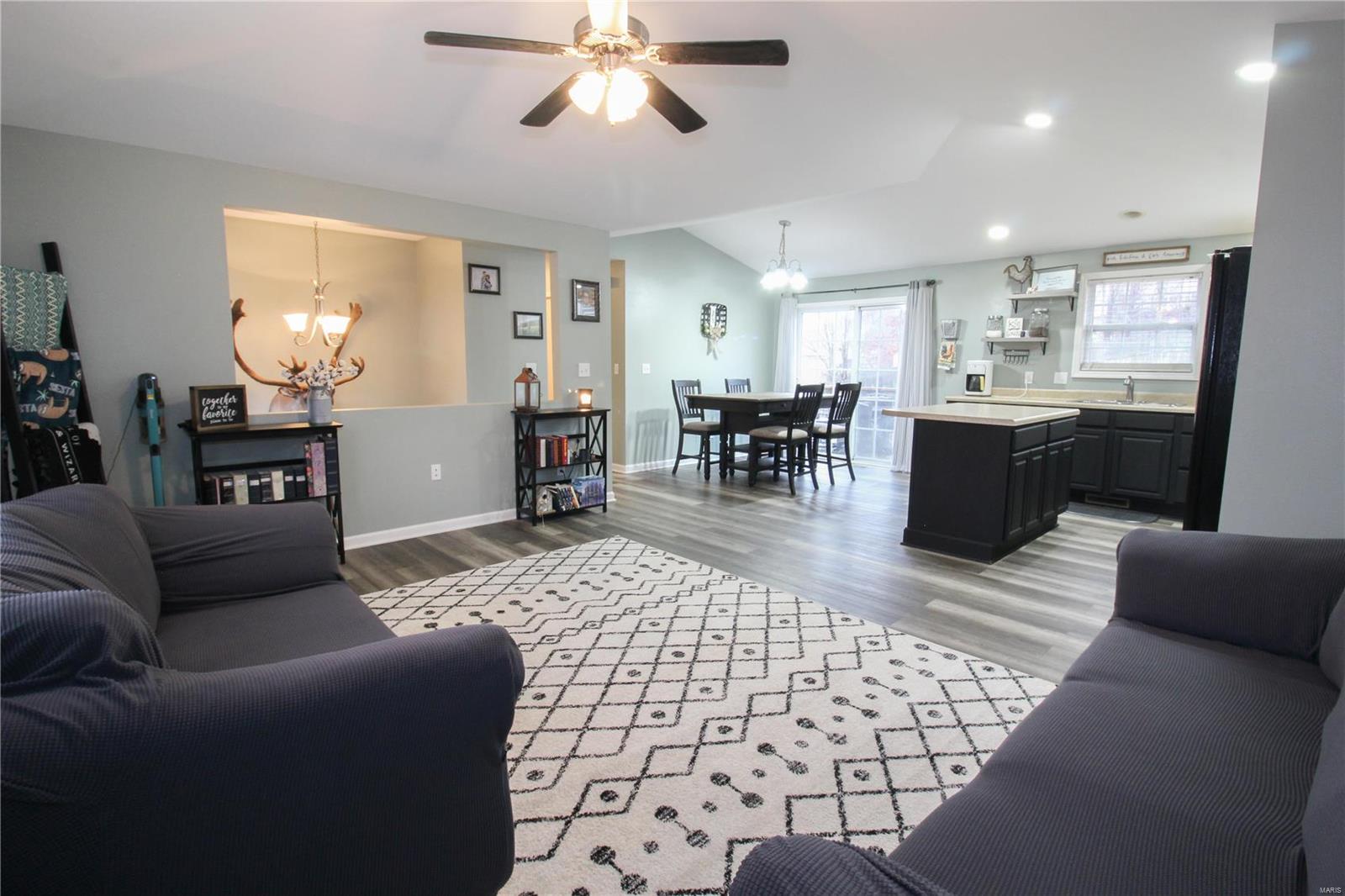 24555 Topaz Lane