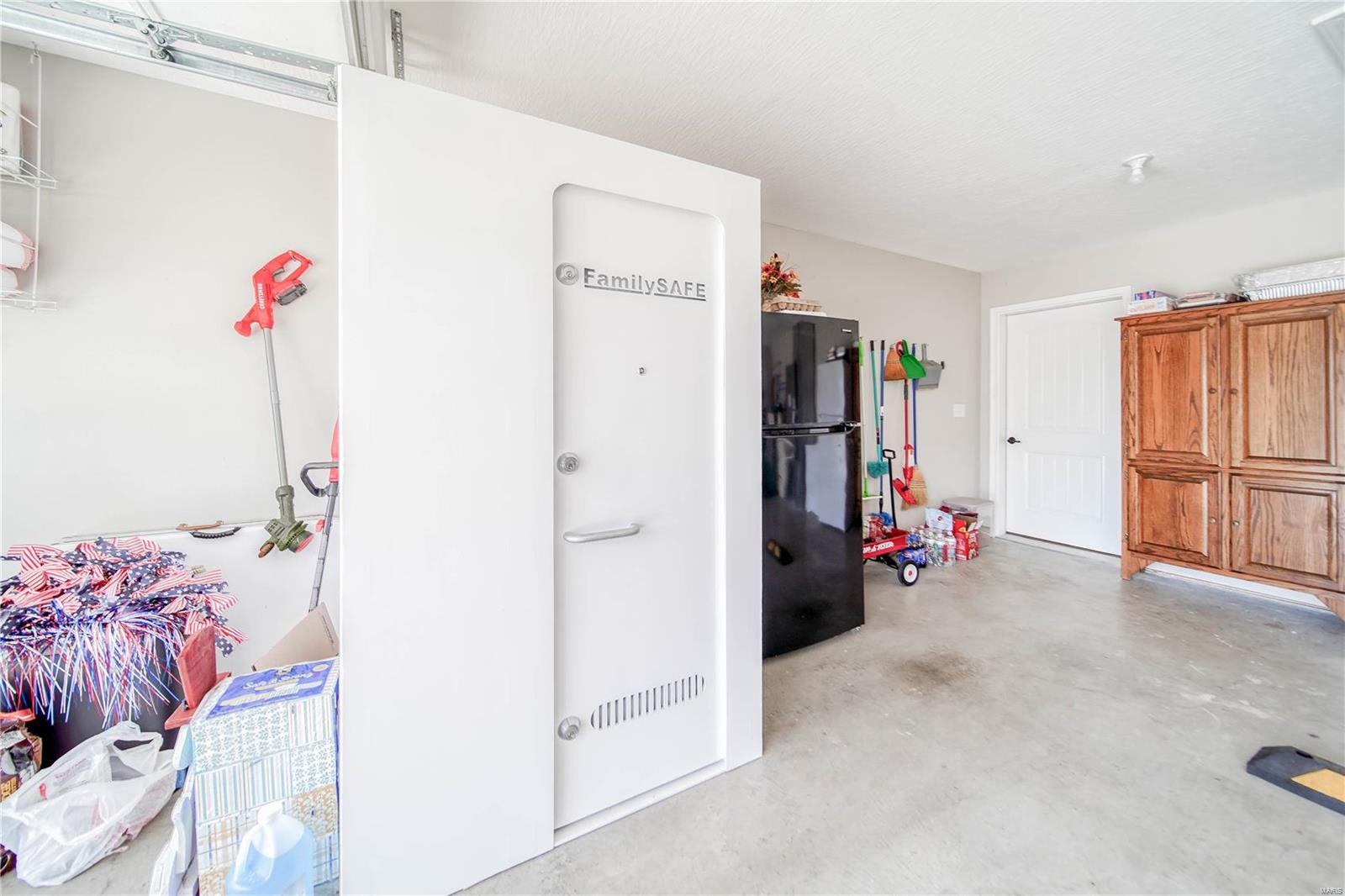 11135 Lexington Lane